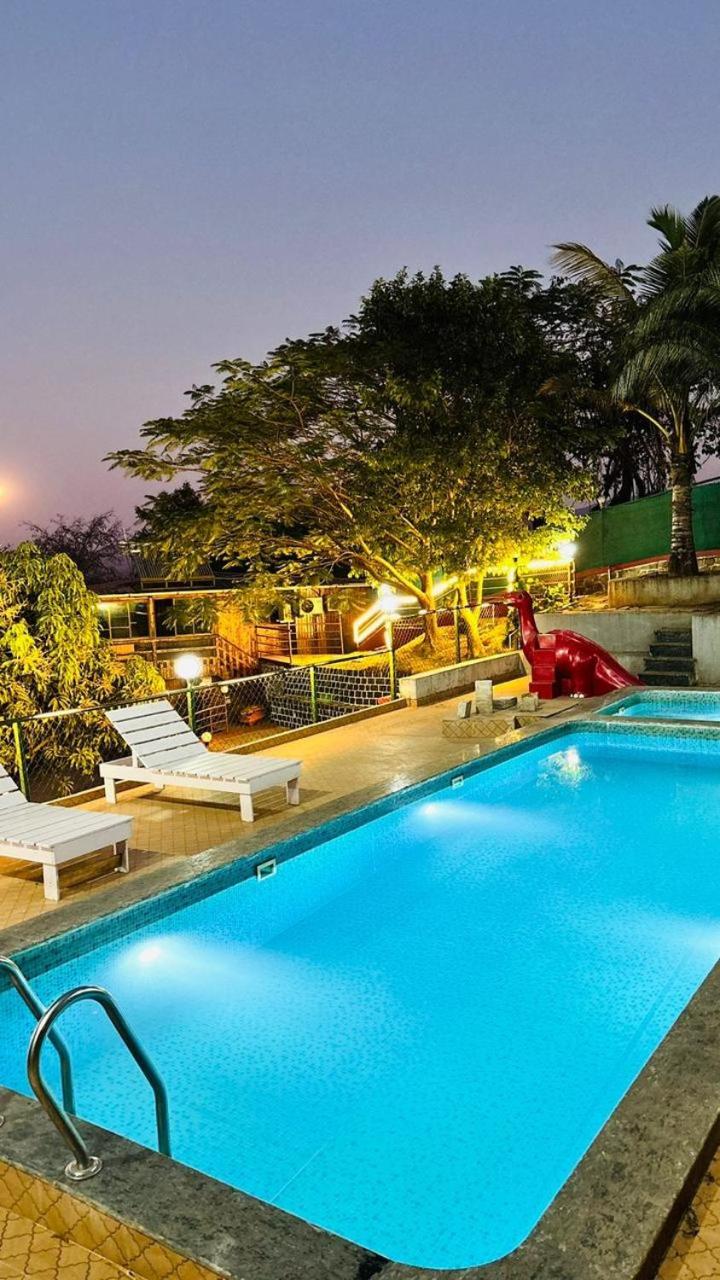Passiflora Resorts