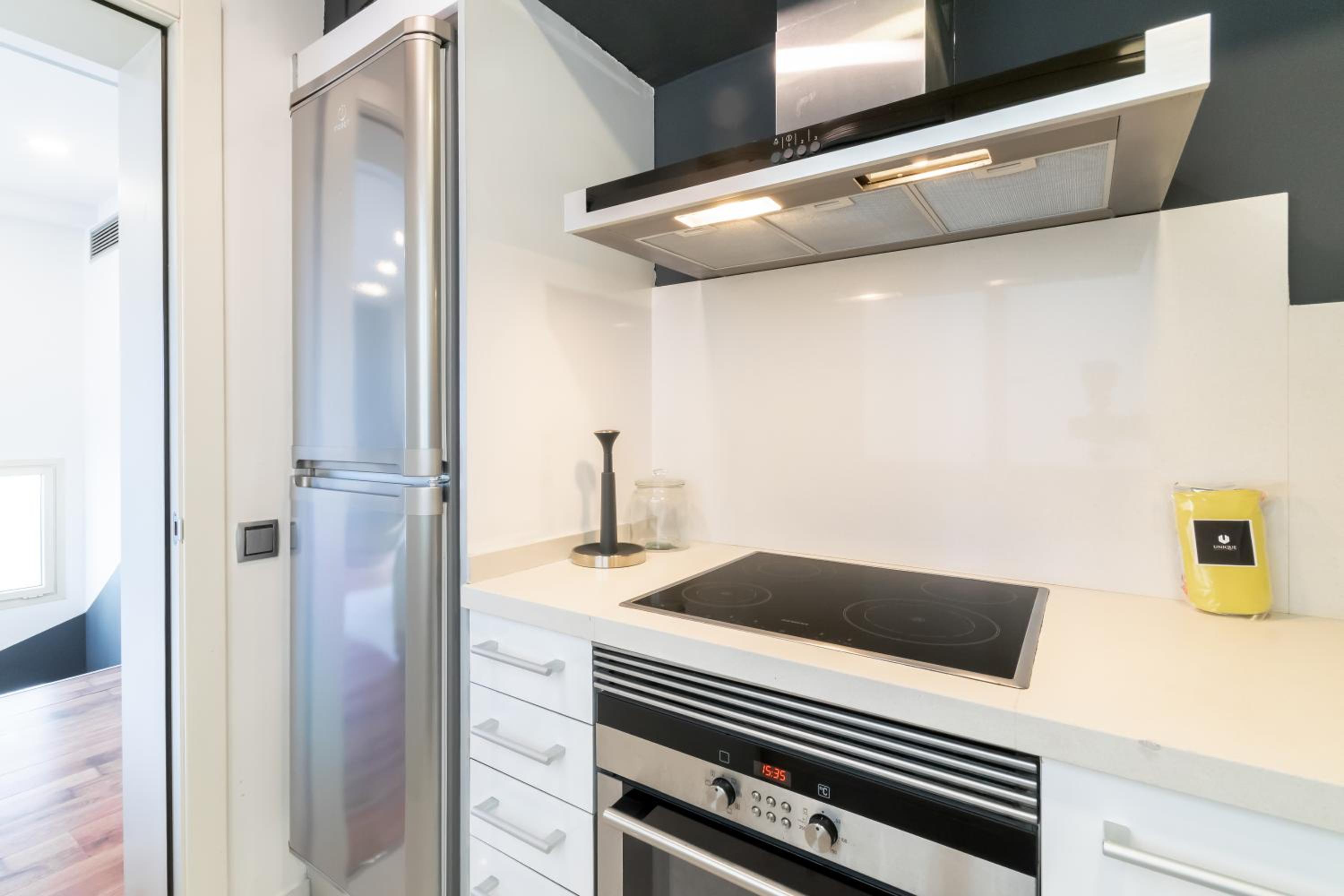 Unique Rentals - Placa Catalunya Central Apartments