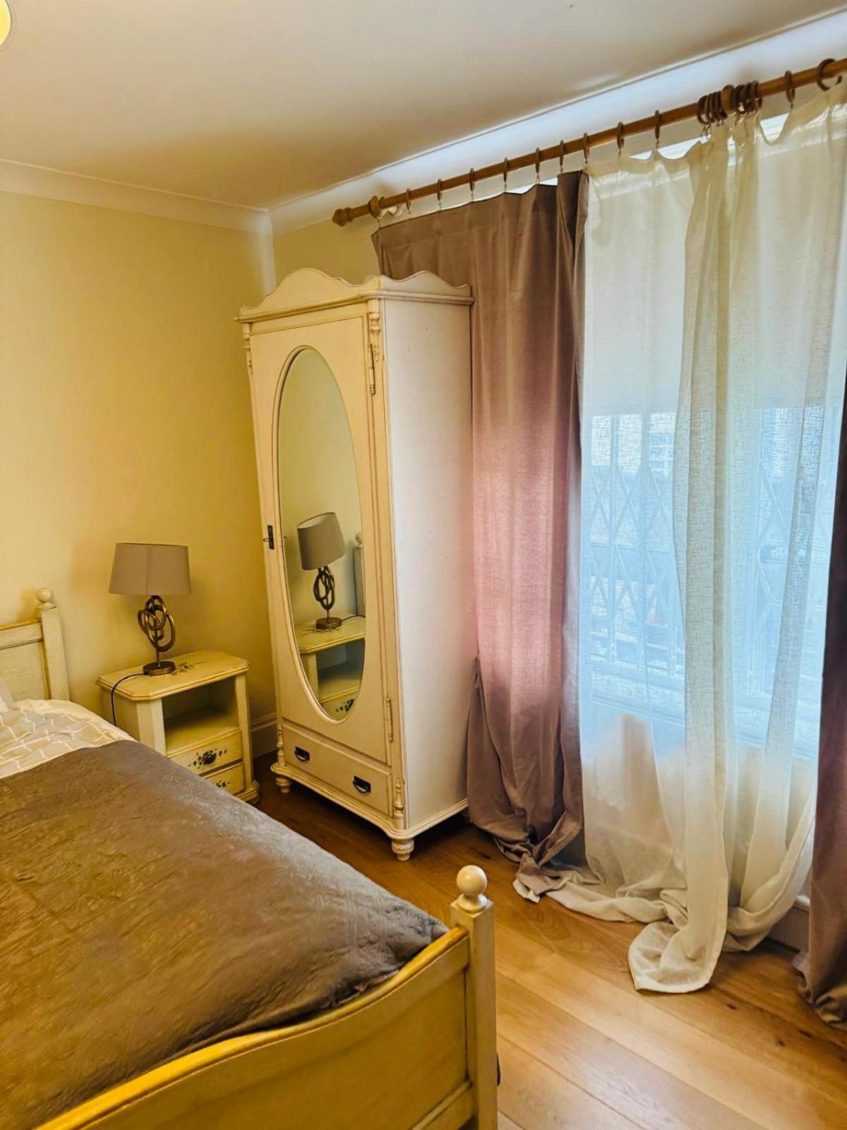 bloomrooms@Knightsbridge/HydePark