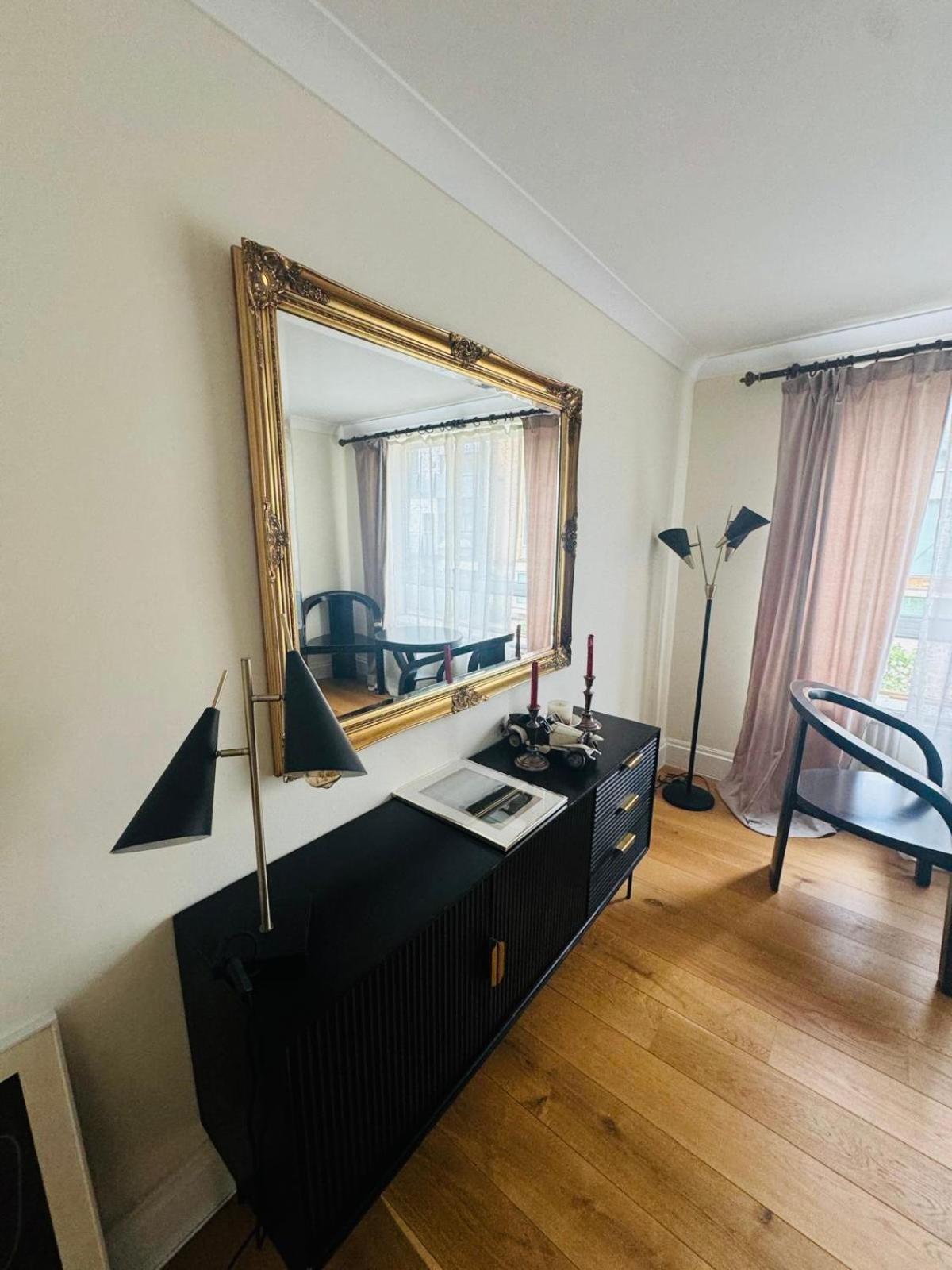 bloomrooms@Knightsbridge/HydePark