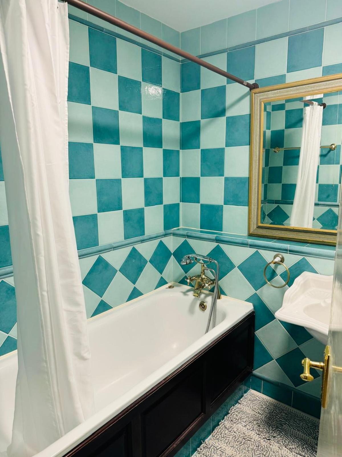 bloomrooms@Knightsbridge/HydePark