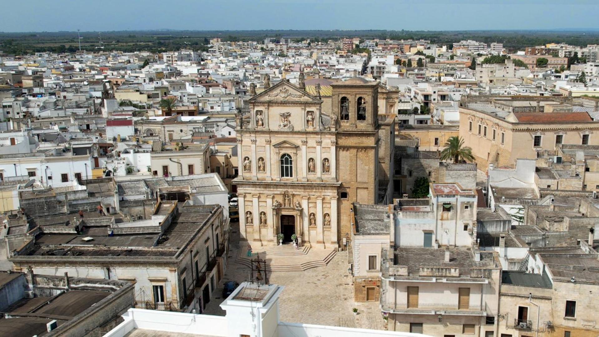House of the Twins view 3