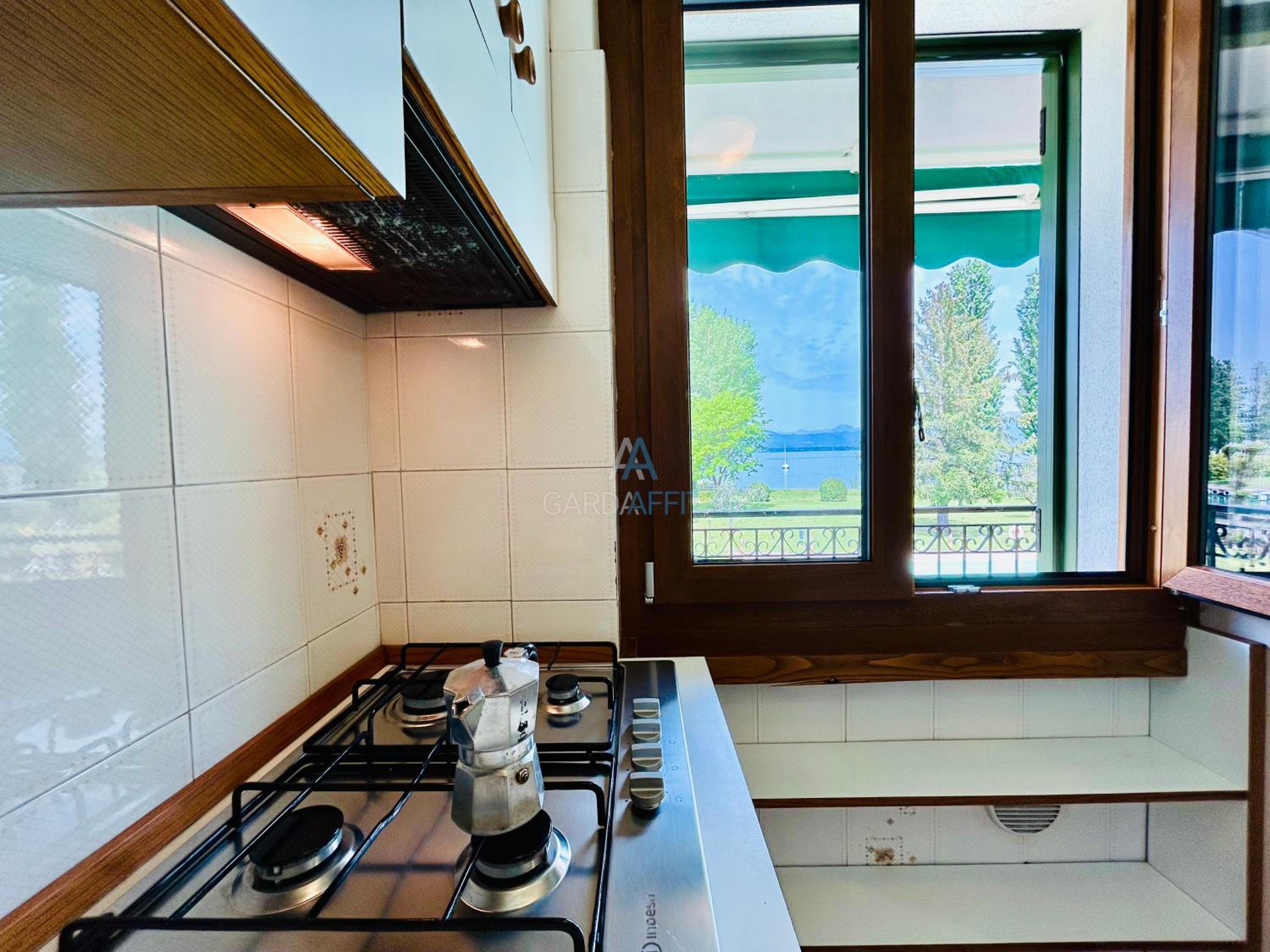Sirmione Vacations - Little Venezia Apt - Relax in Piscina Fronte Lago - Property Image 36