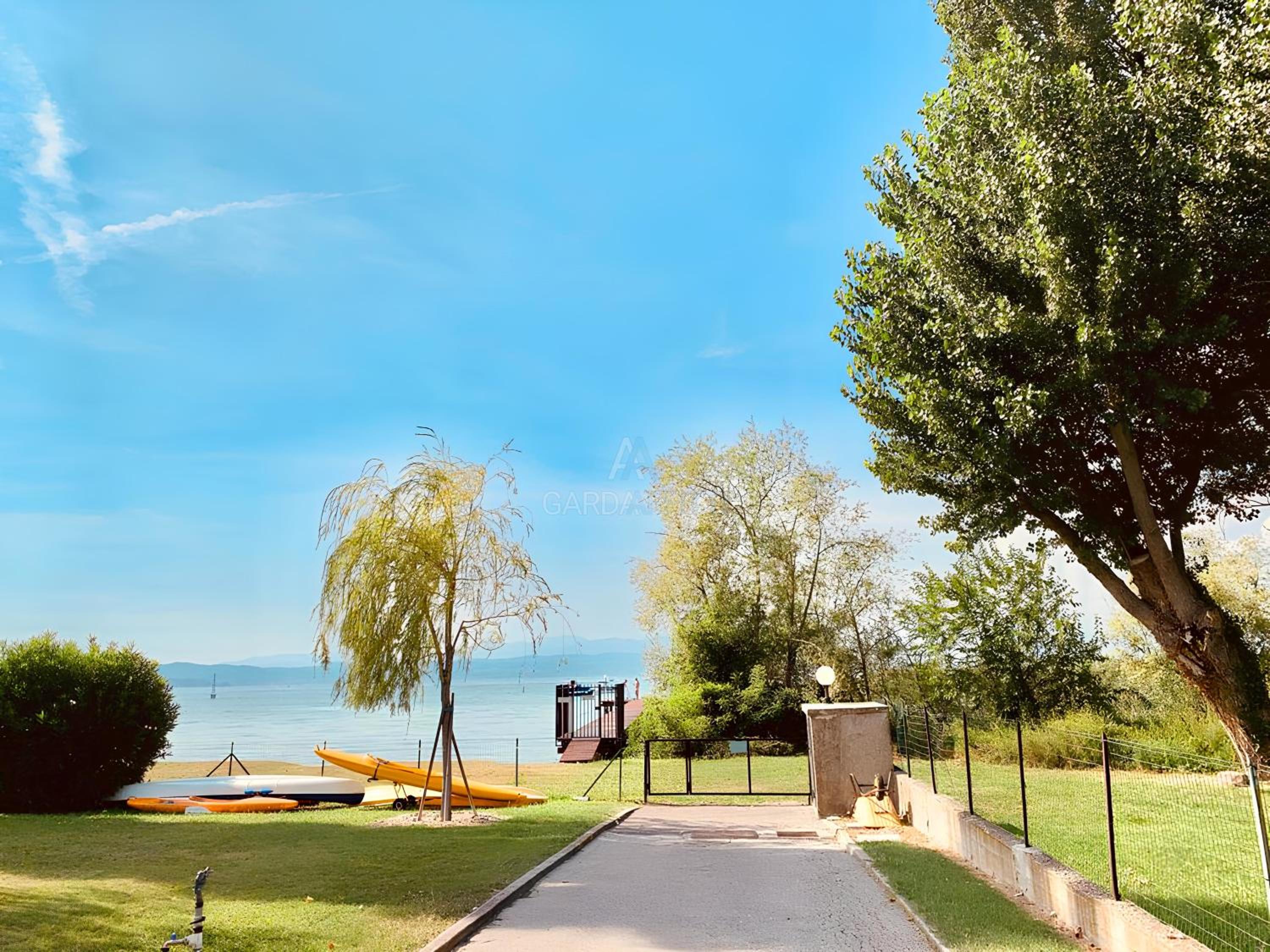 Sirmione Vacations - Little Venezia Apt - Relax in Piscina Fronte Lago - Property Image 18