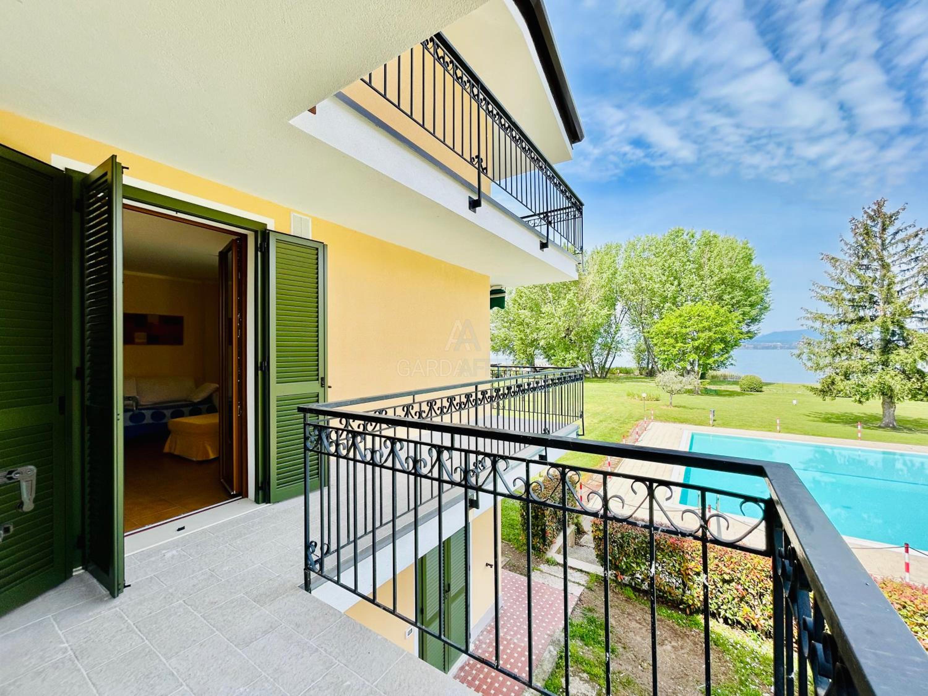 Sirmione Vacations - Little Venezia Apt - Relax in Piscina Fronte Lago - Property Image 37