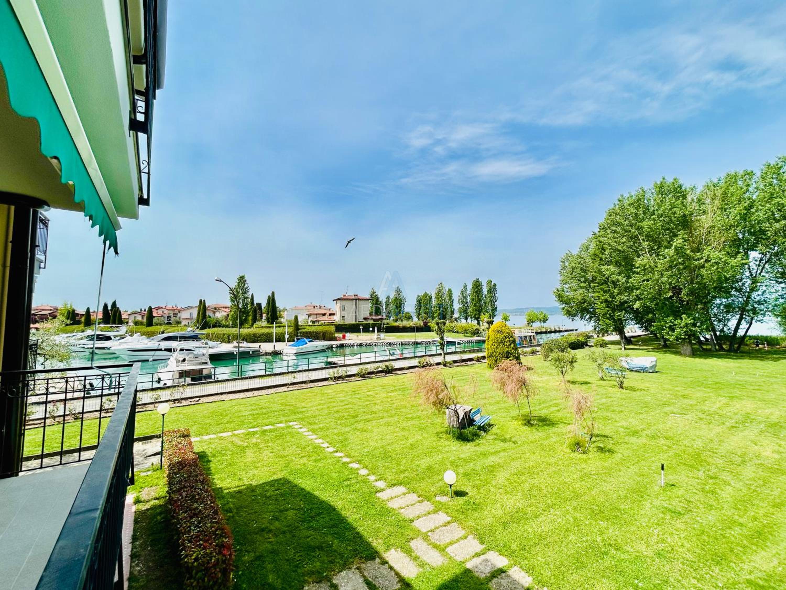 Sirmione Vacations - Little Venezia Apt - Relax in Piscina Fronte Lago - Property Image 14