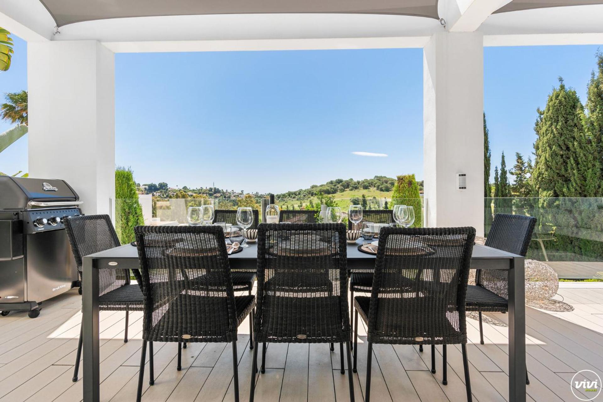ViVi Homes -Villa Carat Pool, Cinema, Golf & Terrace