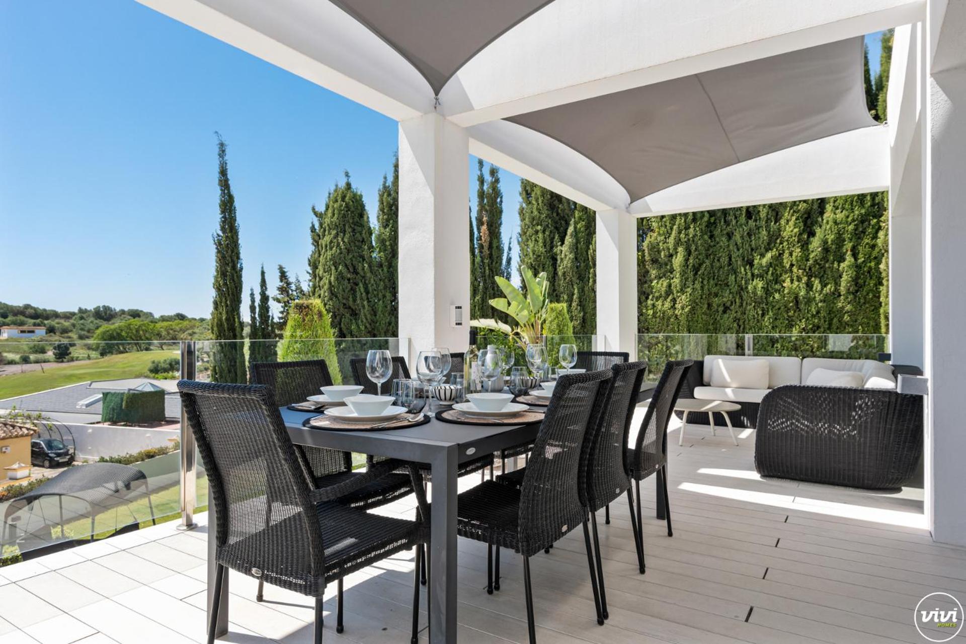 ViVi Homes -Villa Carat Pool, Cinema, Golf & Terrace