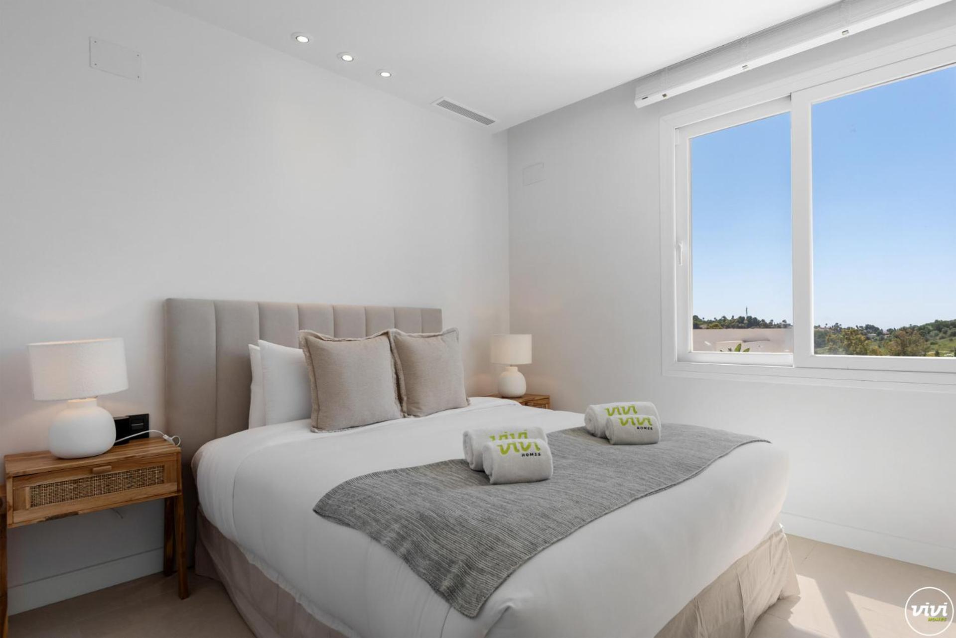 ViVi Homes -Villa Carat Pool, Cinema, Golf & Terrace