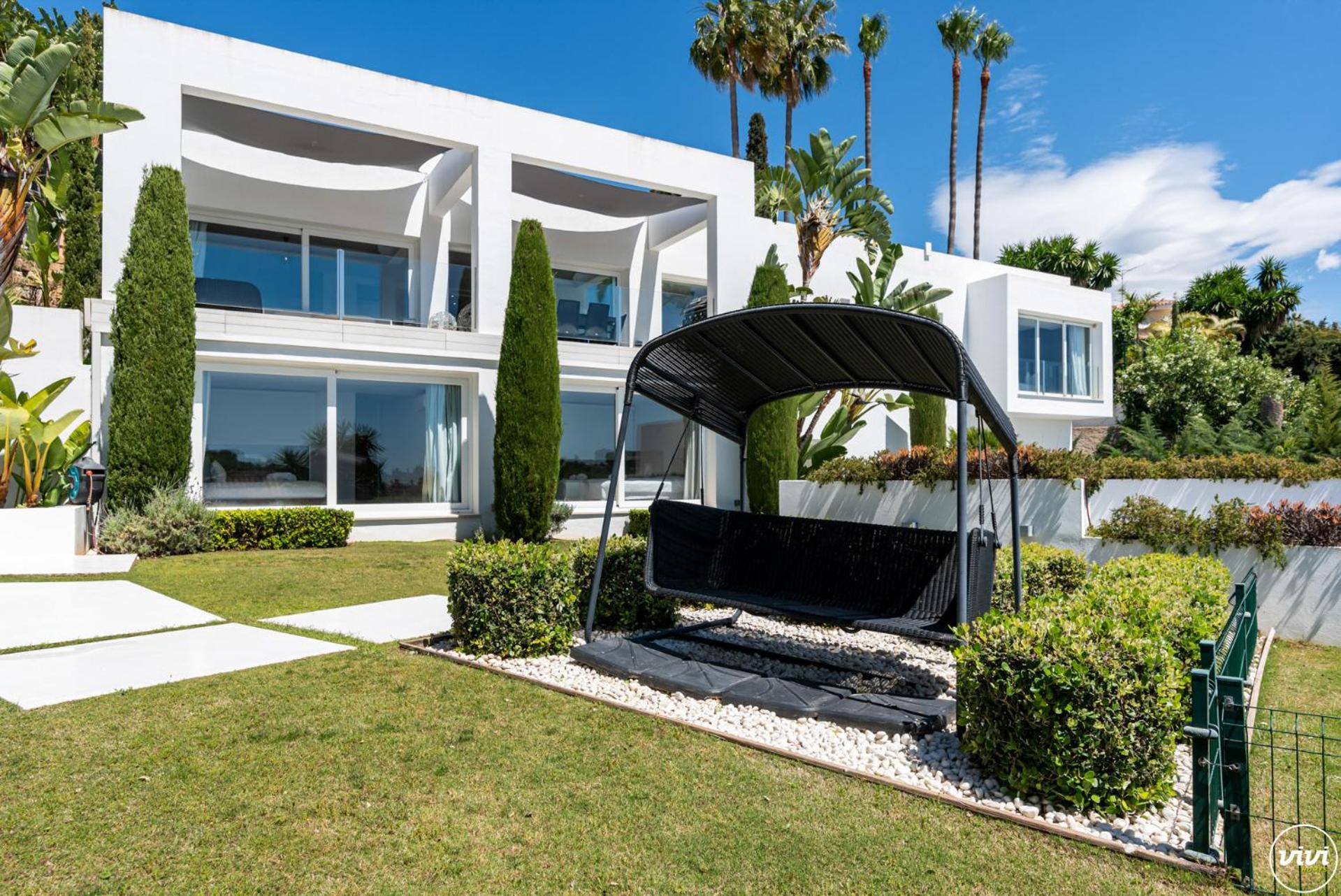 ViVi Homes -Villa Carat Pool, Cinema, Golf & Terrace