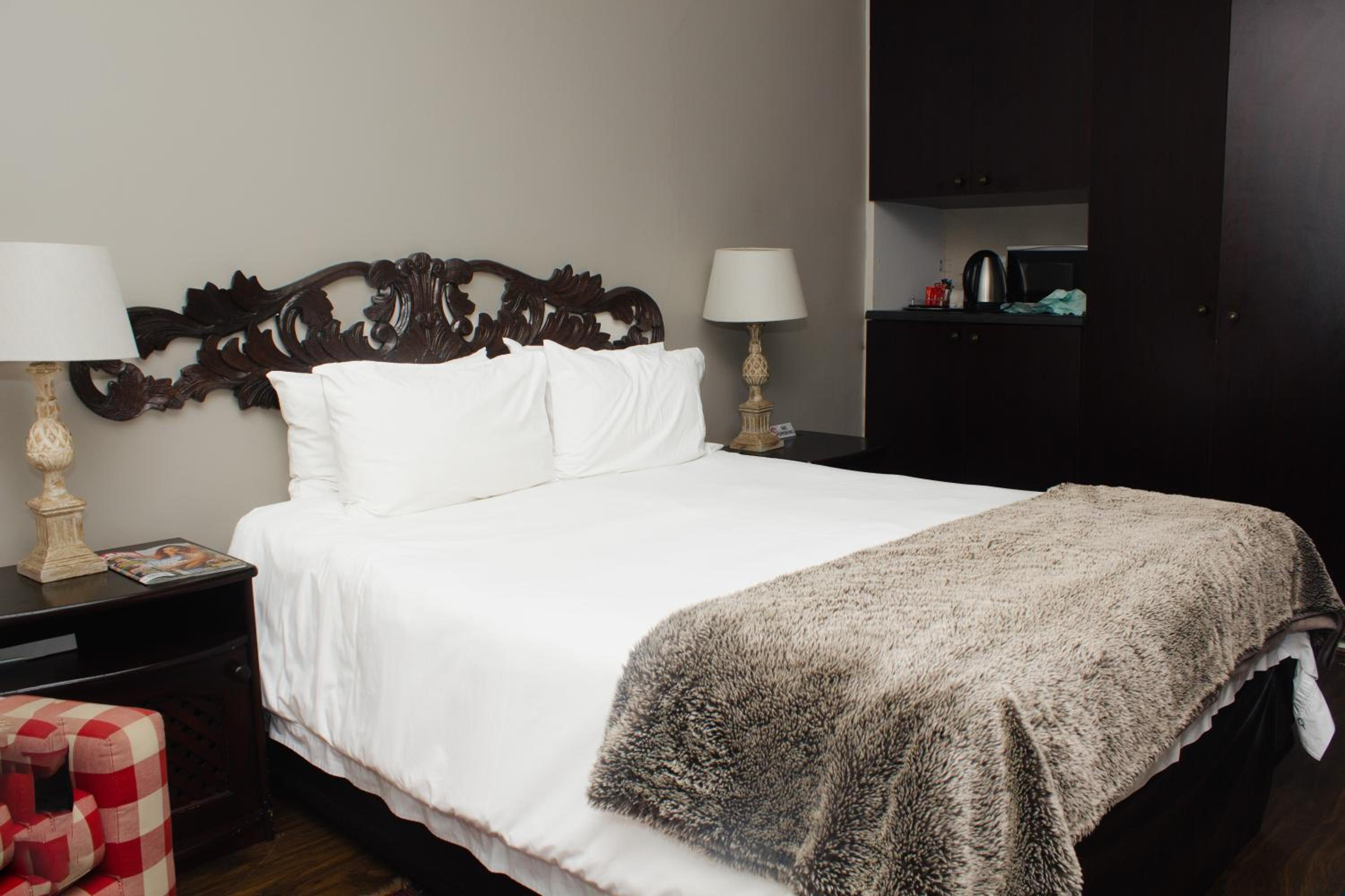 Oaklands inn and Conference Centre