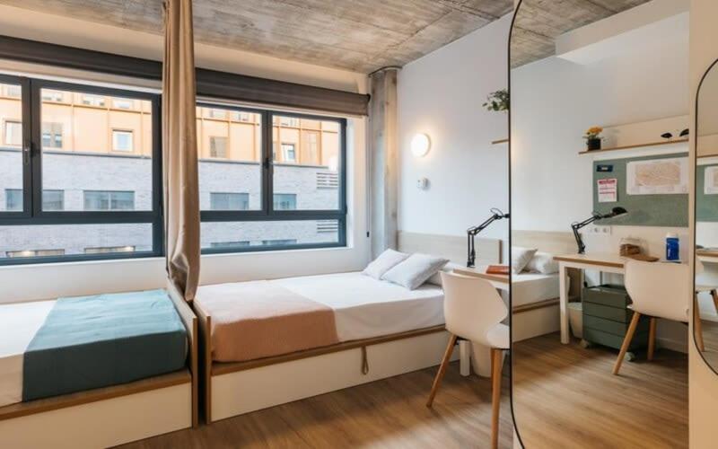 For Students Studying in Barcelona Only - Stunning Spacious Studios and Private Rooms at Pallars Student Accommodation