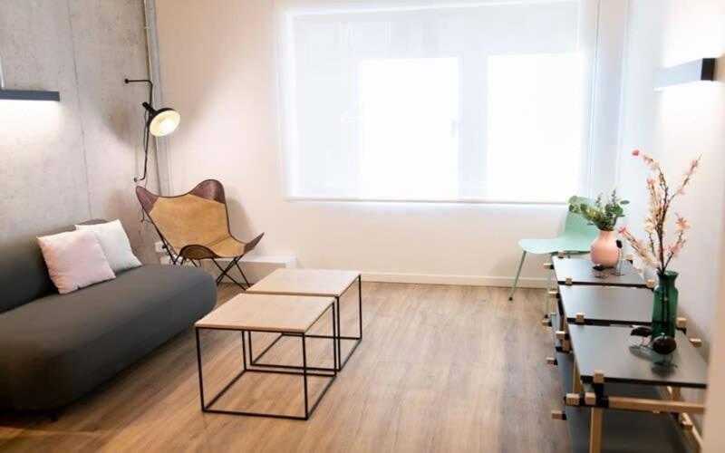For Students Studying in Barcelona Only - Stunning Spacious Studios and Private Rooms at Pallars Student Accommodation