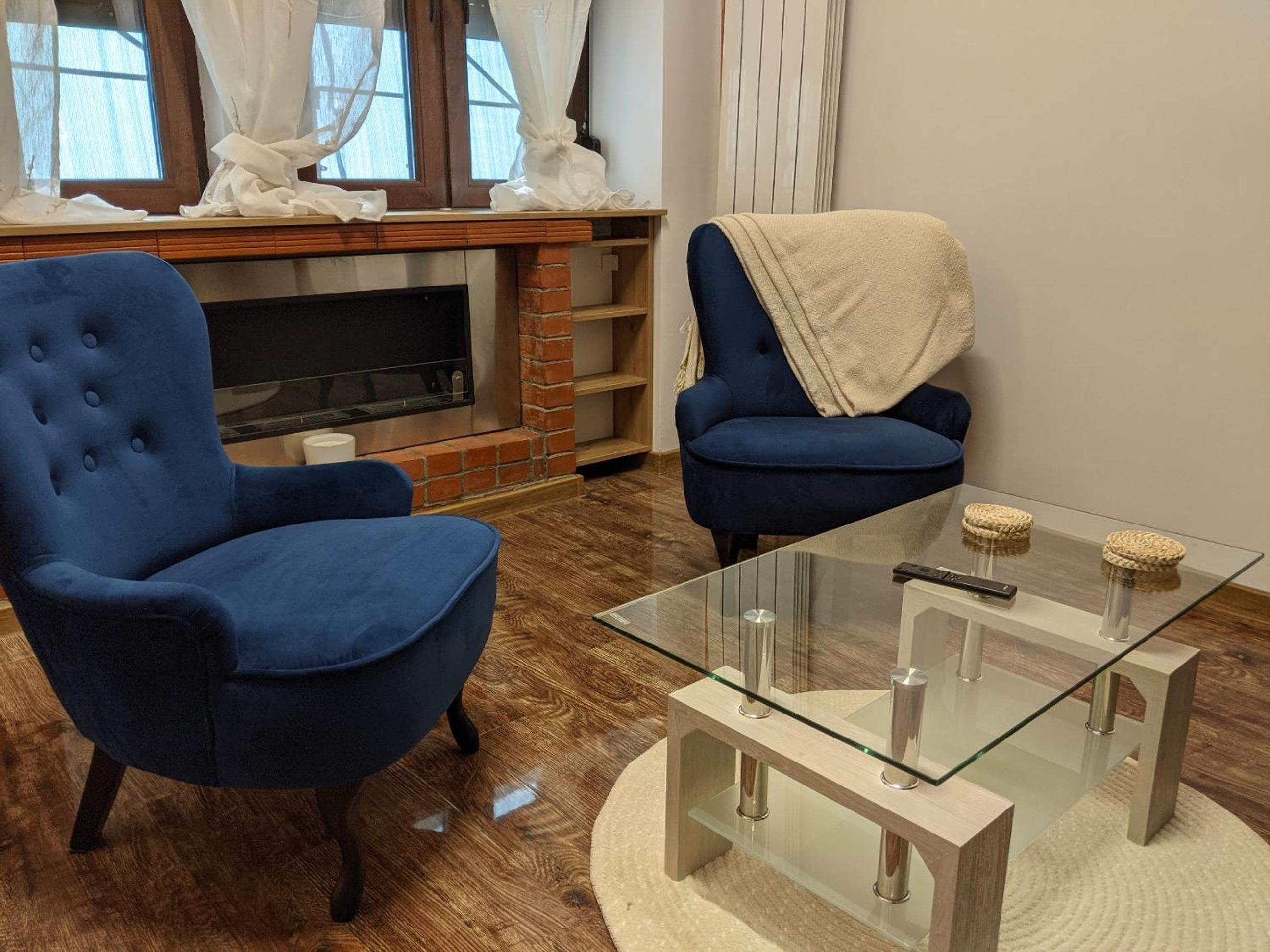 Ultra-central apartment in the Dauerbach Palace view 2