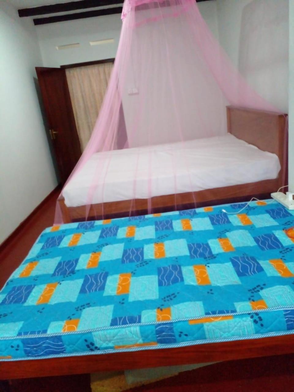 Green villa view 4