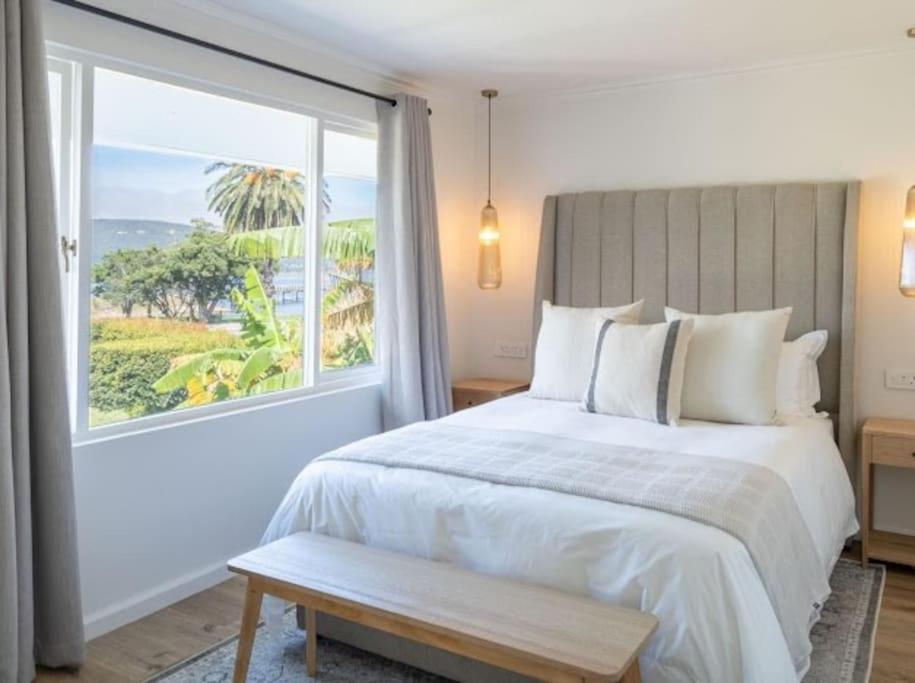 Hotel Romantic Villa2 Getaway - beautiful views, kolkol, wifi and back up SOLAR - Image 1