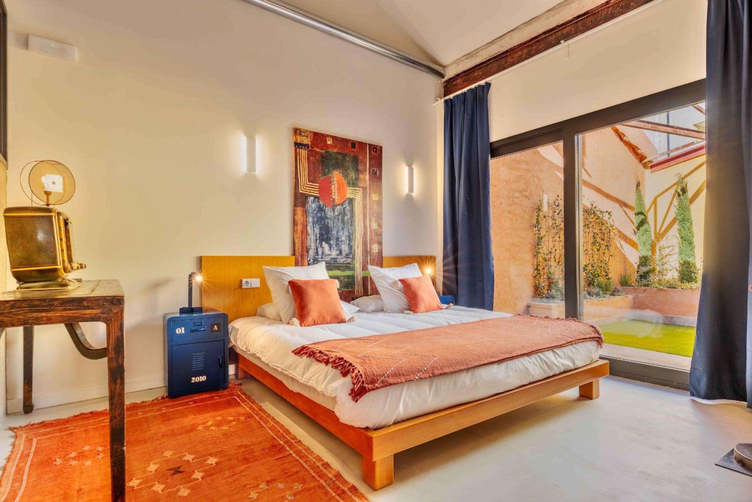 hotel room
