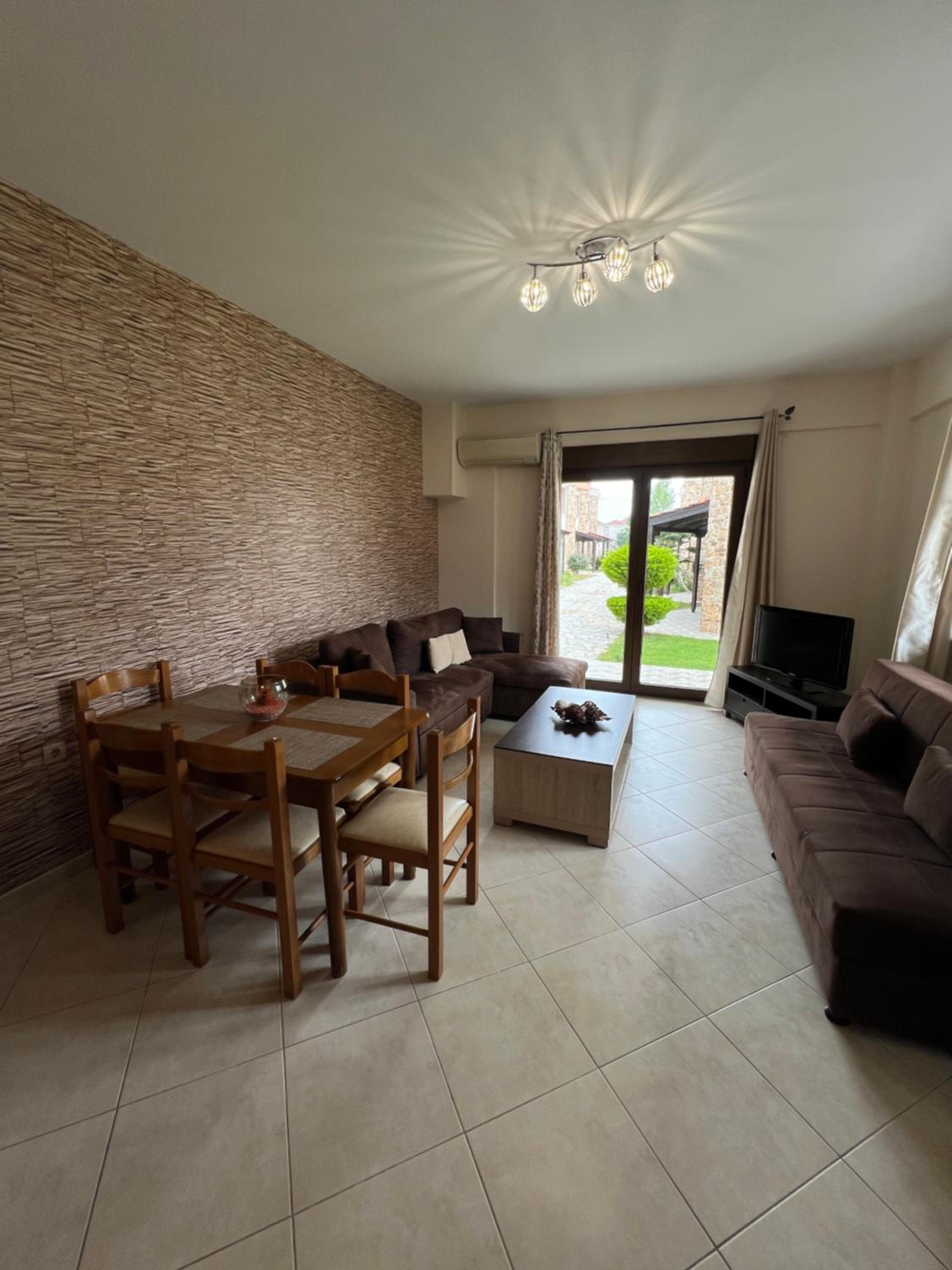 Penelope's Maisonette view 5