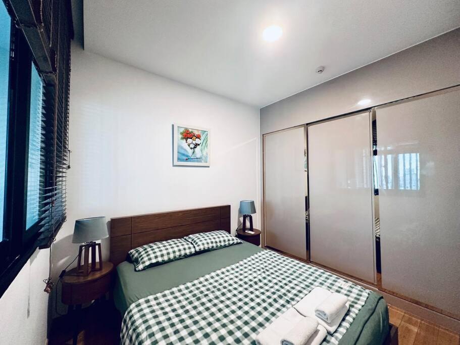 D1mension 3BR Luxury Condo City Center in Dist 1