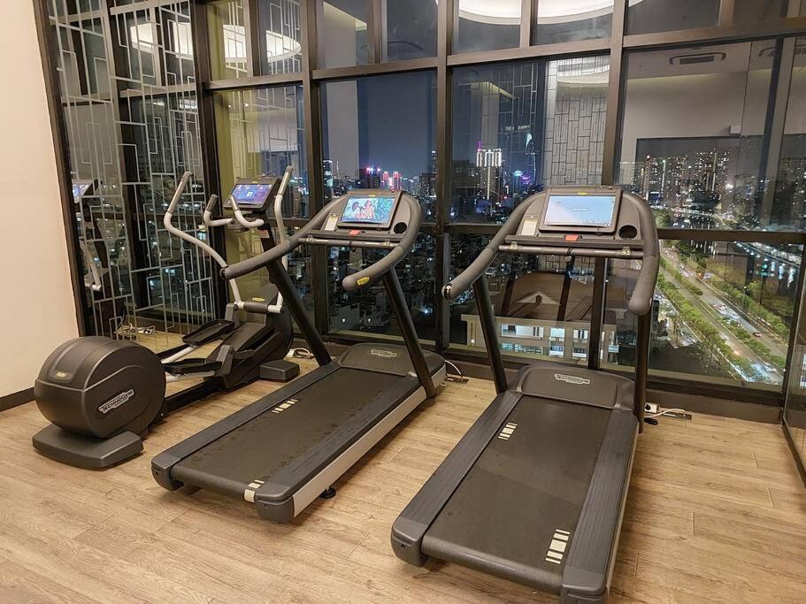 D1mension 3BR Luxury Condo City Center in Dist 1