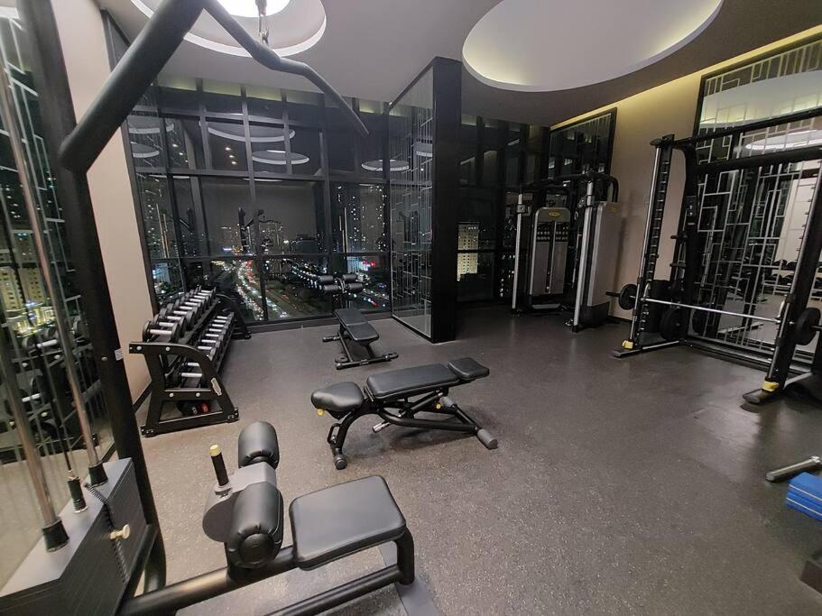 D1mension 3BR Luxury Condo City Center in Dist 1