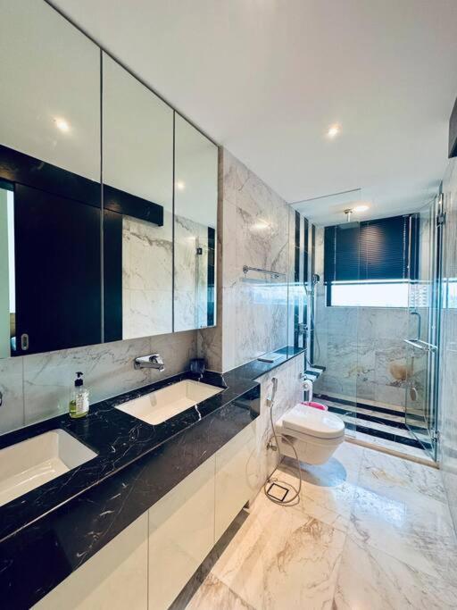 D1mension 3BR Luxury Condo City Center in Dist 1