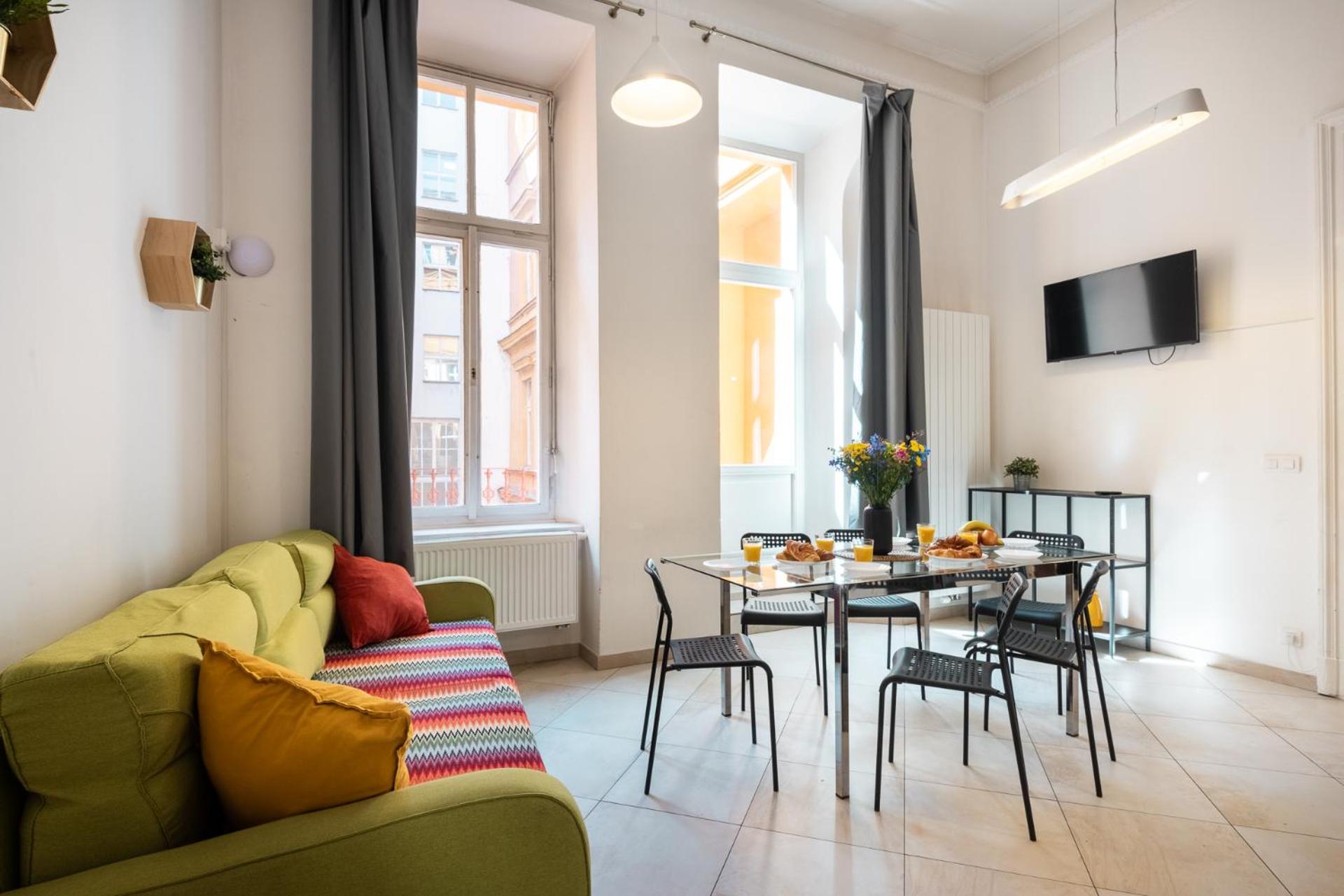 Hybernska Apartments by Pragueforyou