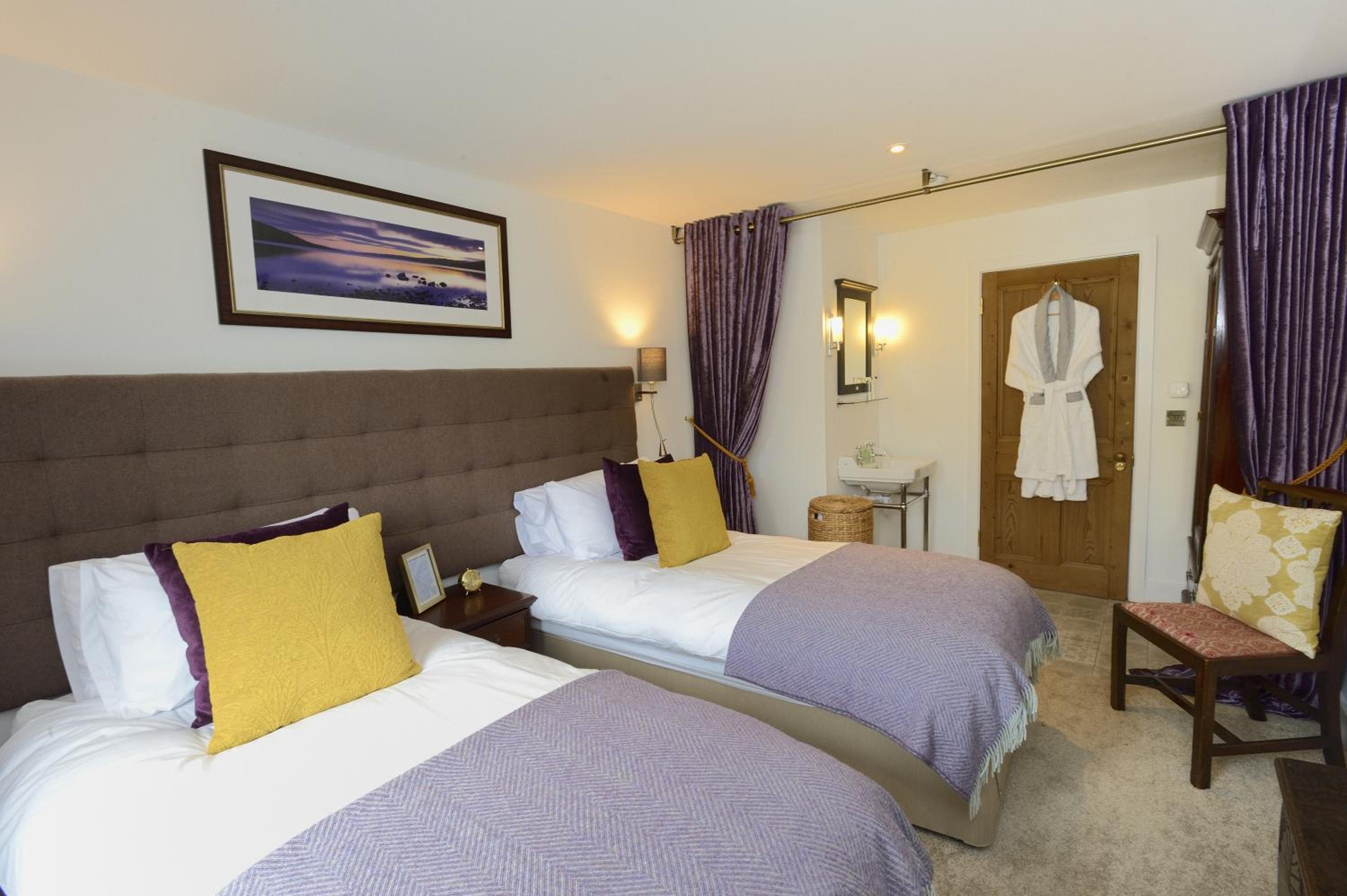 The Lodge at Carrick Castle Estate view 5