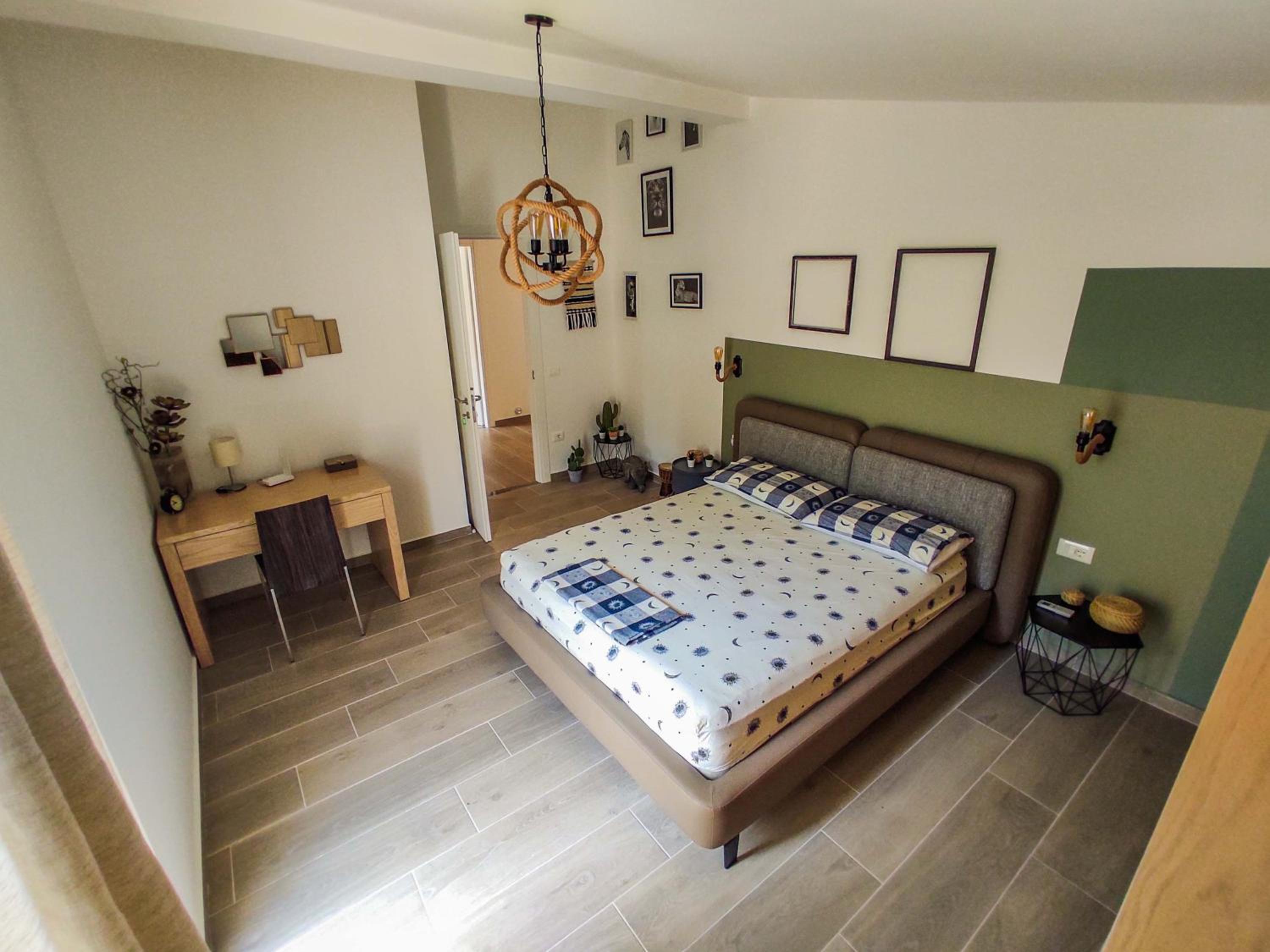 Luxurious Attic Apartment photo 2