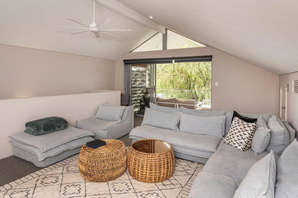 The Bay Retreat