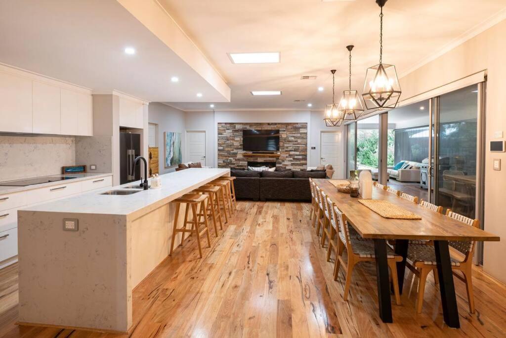 The Bay Retreat