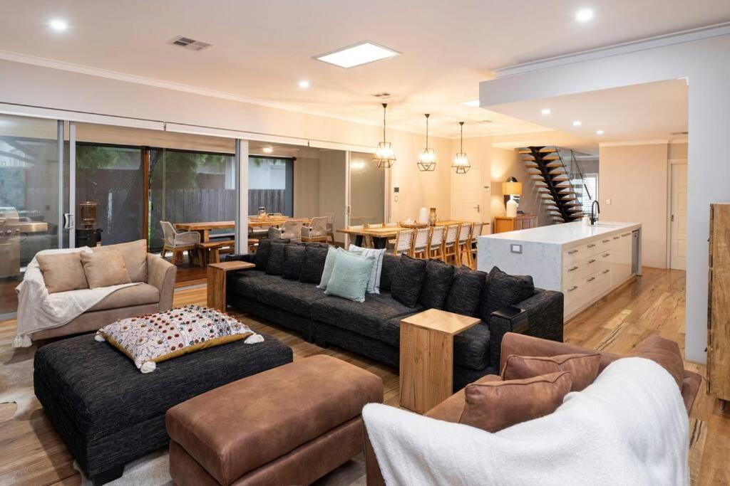 The Bay Retreat