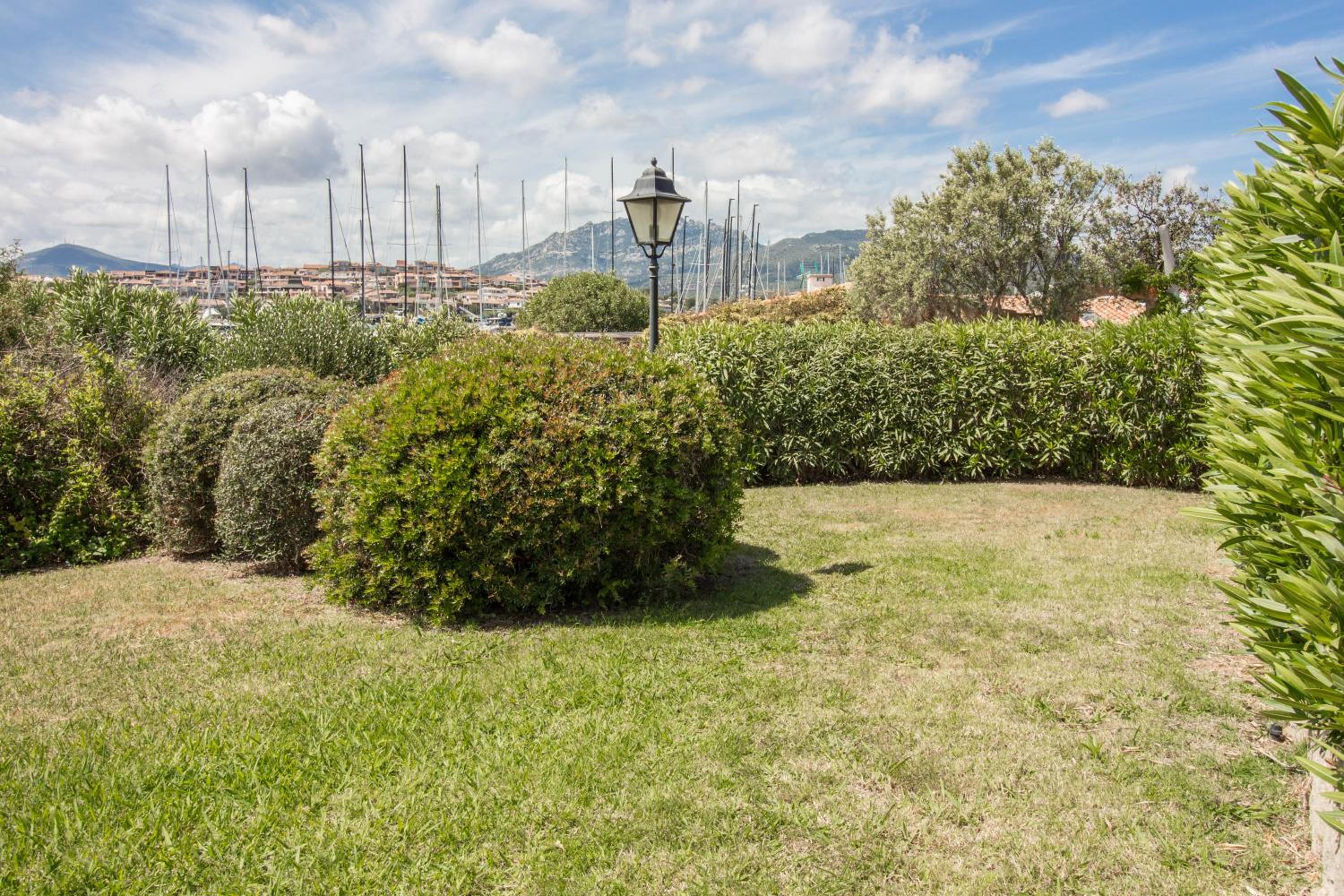 Sea View Studio with Private Garden and Parking! view 2