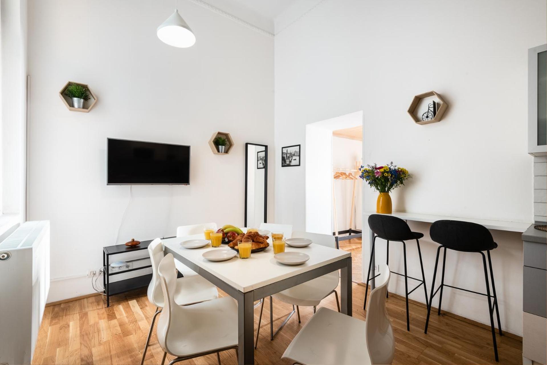 Hybernska Apartments by Pragueforyou