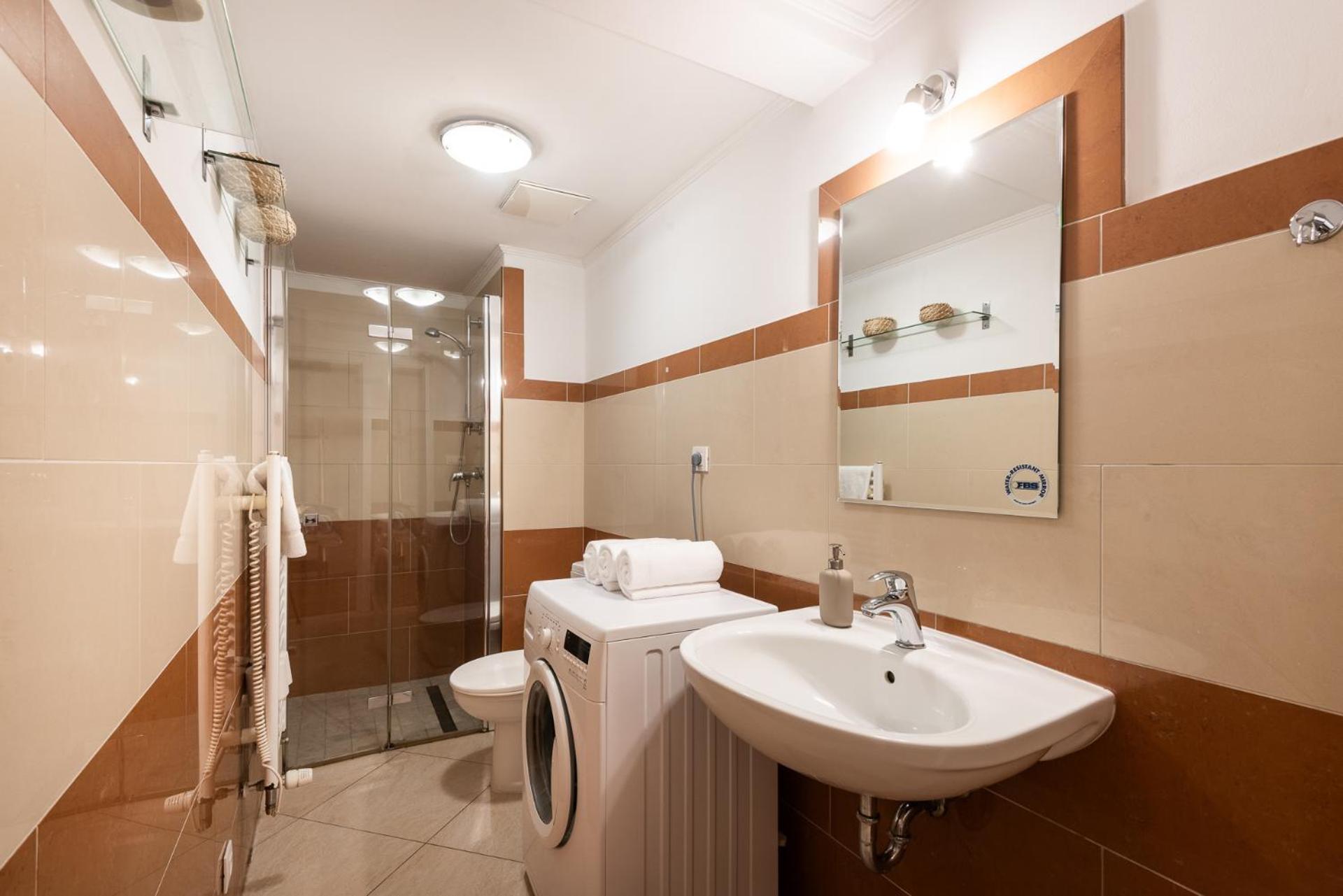 Hybernska Apartments by Pragueforyou