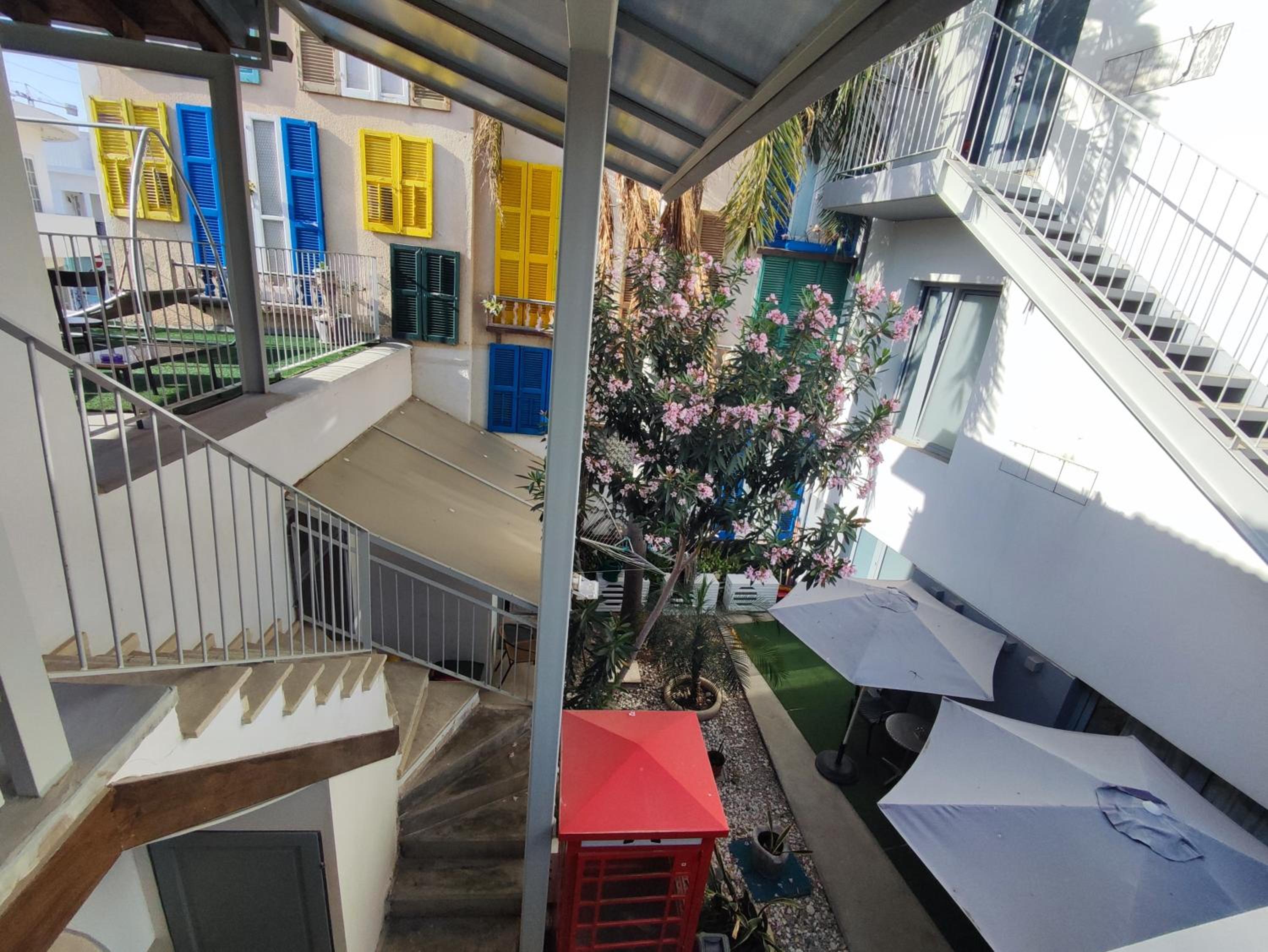 St. Lazaros Studios