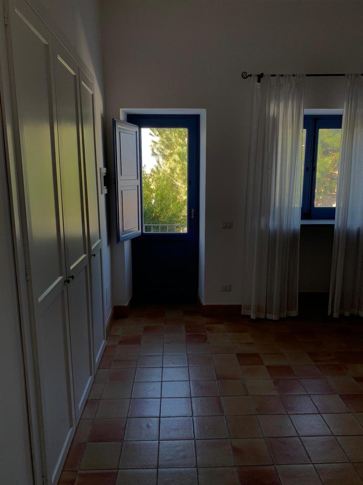 Photo 49