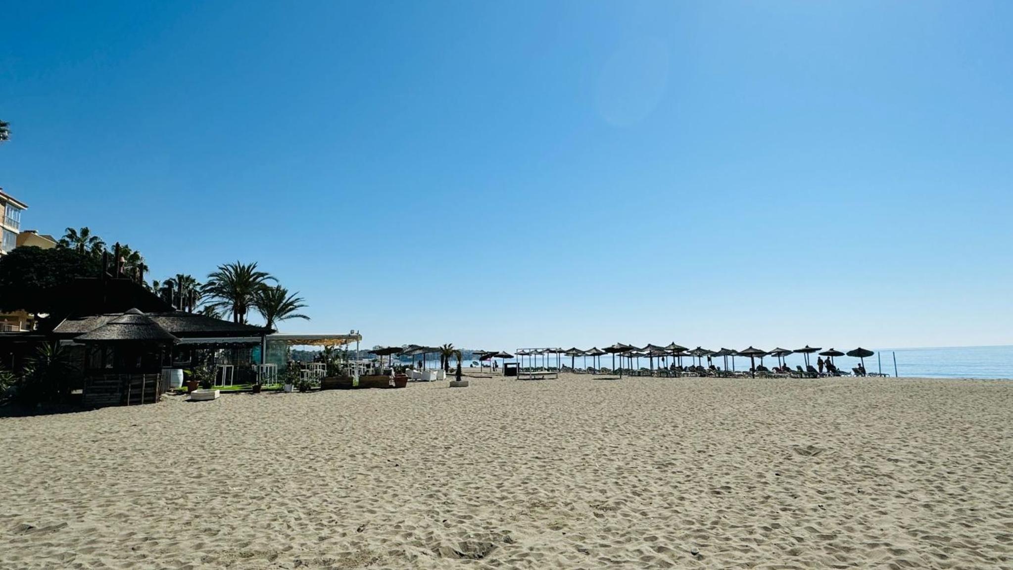 Room City Estepona Castillo