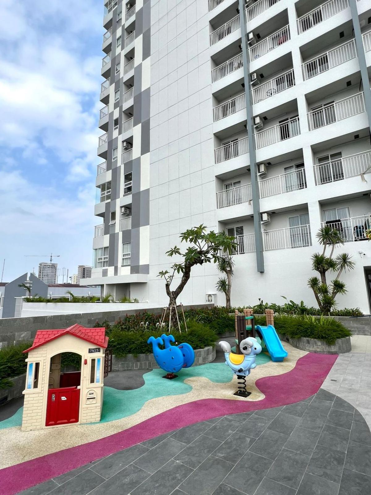 Studio Apartment Ciputra Nagoya