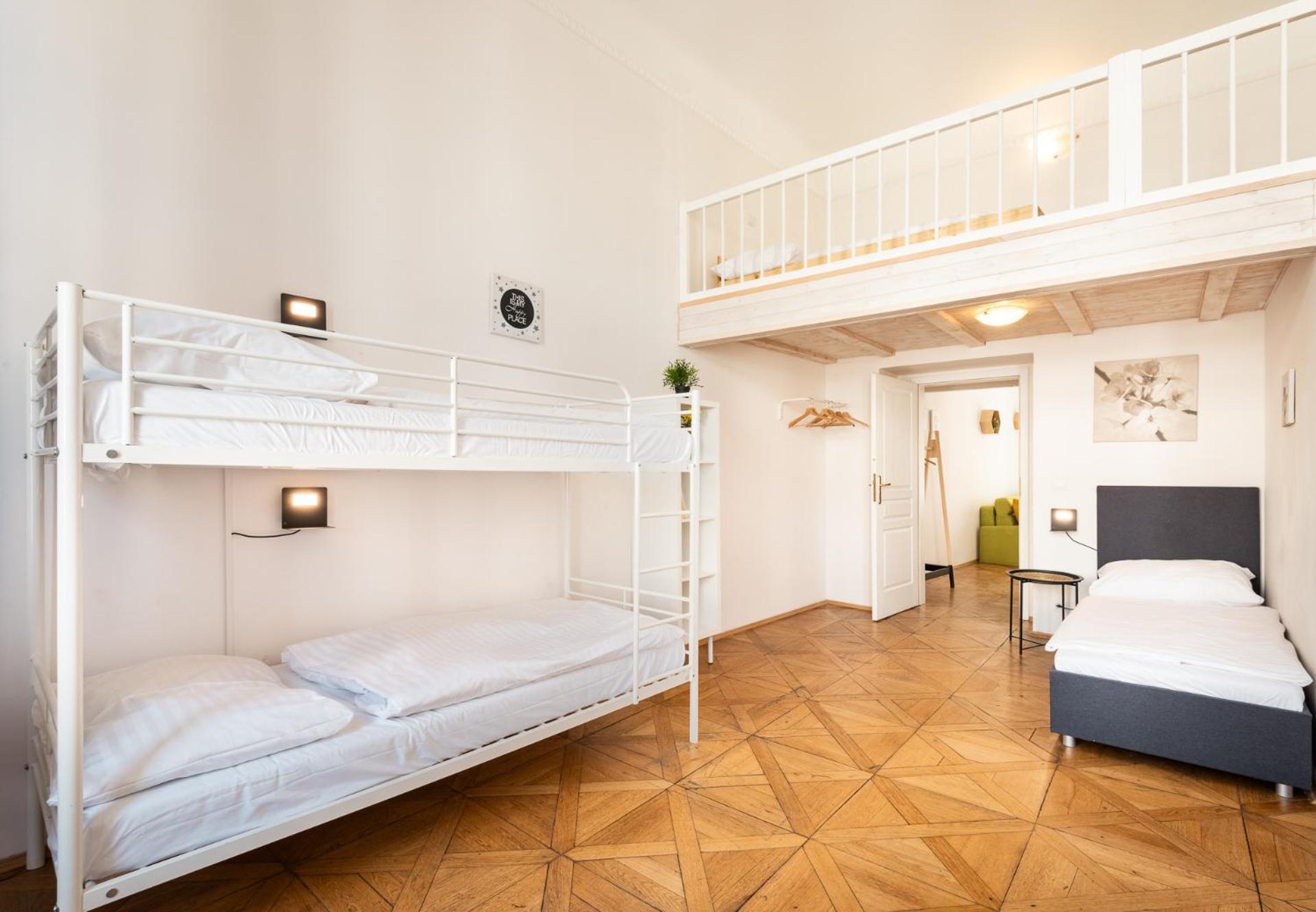 Hybernska Apartments by Pragueforyou