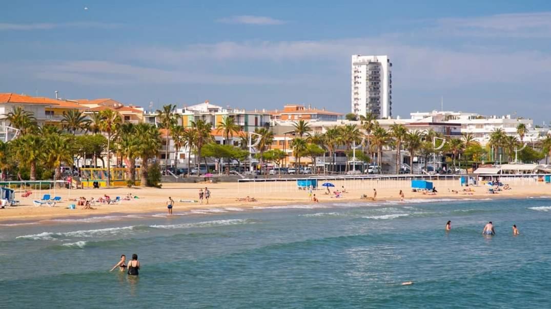 appartement lumineux piscine plage 250m centre ville grande terrasse portaventura view 5