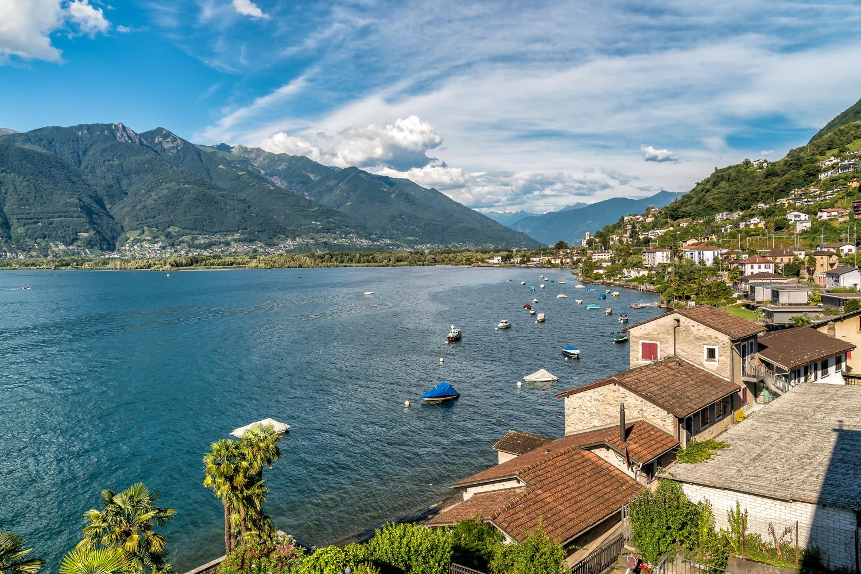 Garden on the lake 1 - Happy Rentals