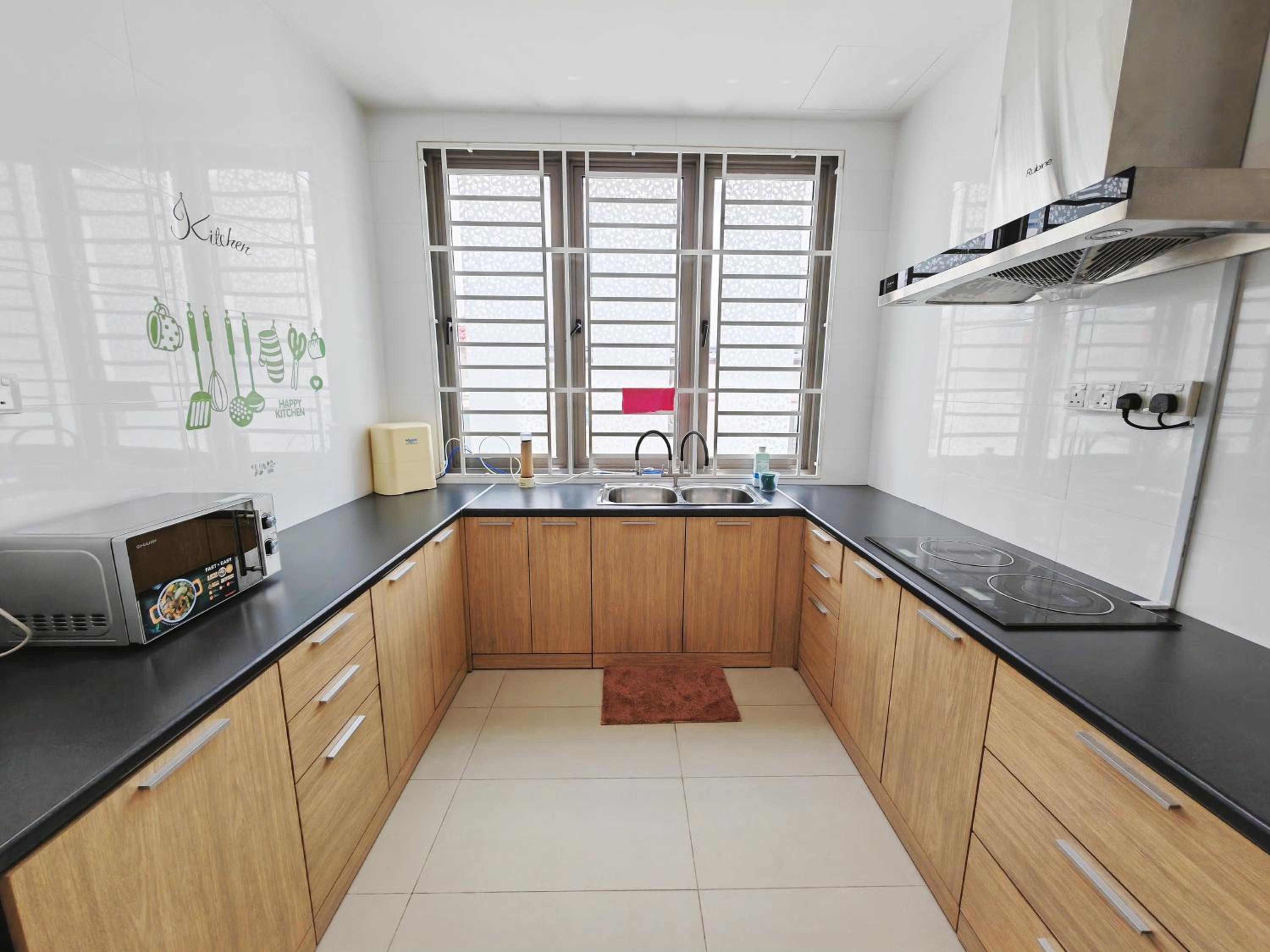 162 Home4Stay Deluxe Big 3story 6Rooms 20pax Wedding USM Arena Bridge, photo 25