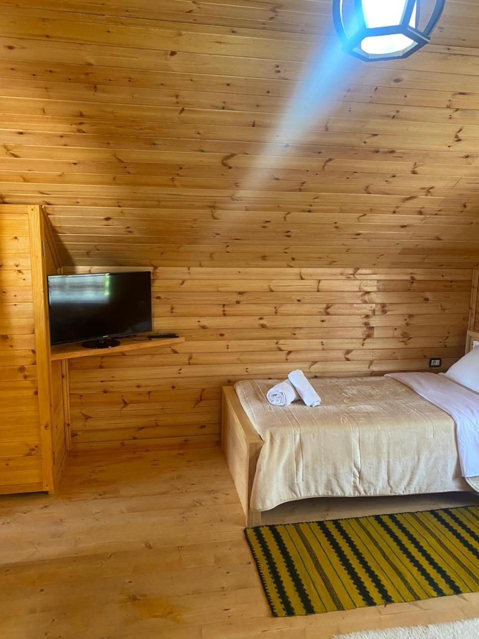 Prroni's Rooms