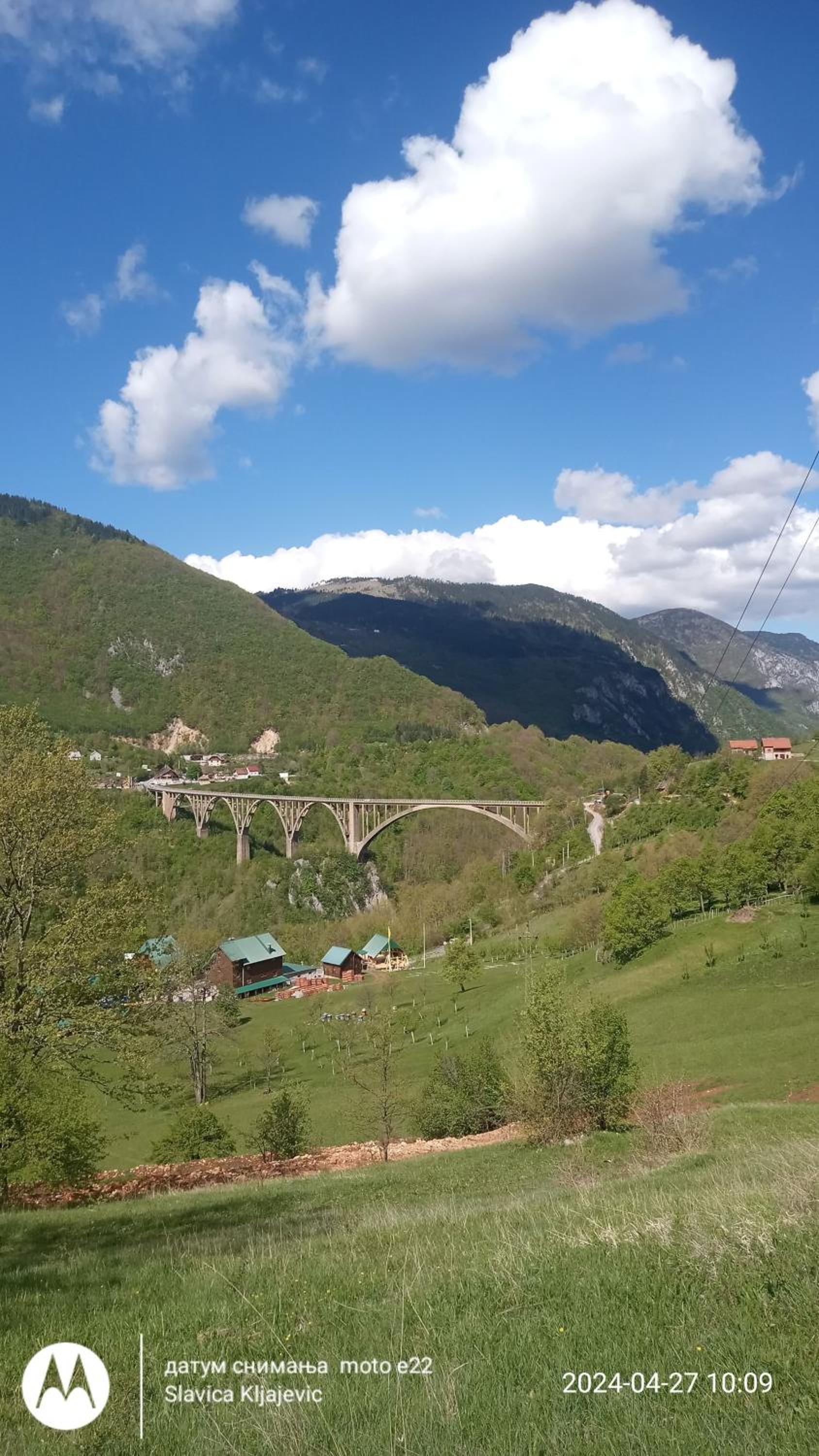 Apartman sa pogledom na Most i prirodu