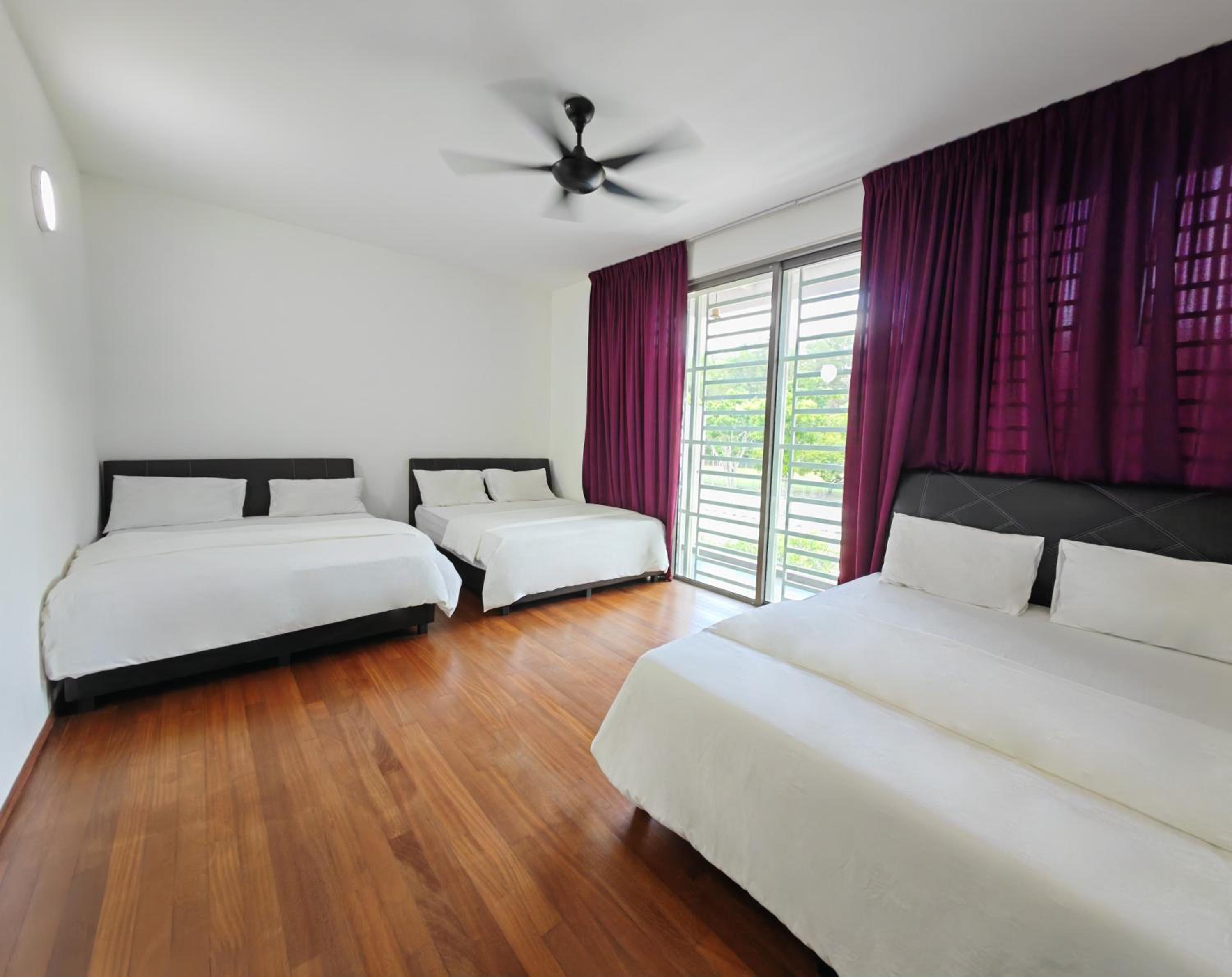 162 Home4Stay Deluxe Big 3story 6Rooms 20pax Wedding USM Arena Bridge photo 7