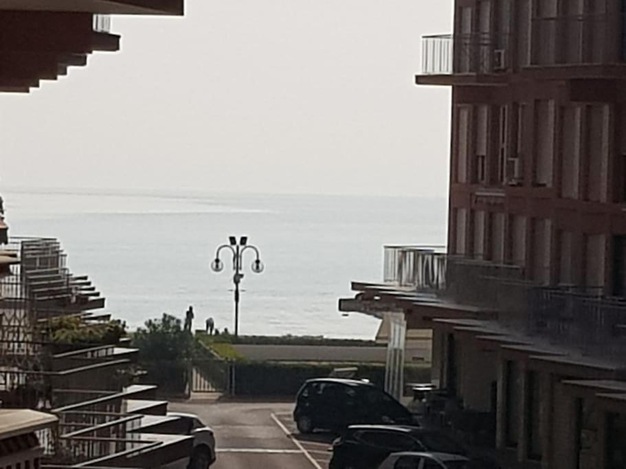 Mini suite fronte mare piazza Mazzini view 4