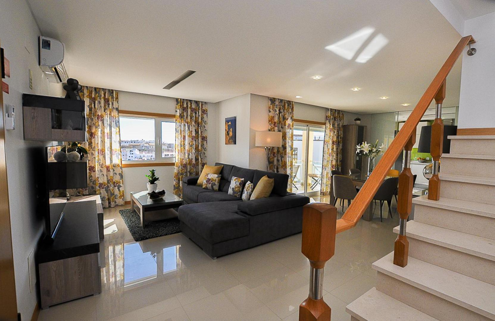 Garden Hill Relax & Old Town by OCvillas view 5