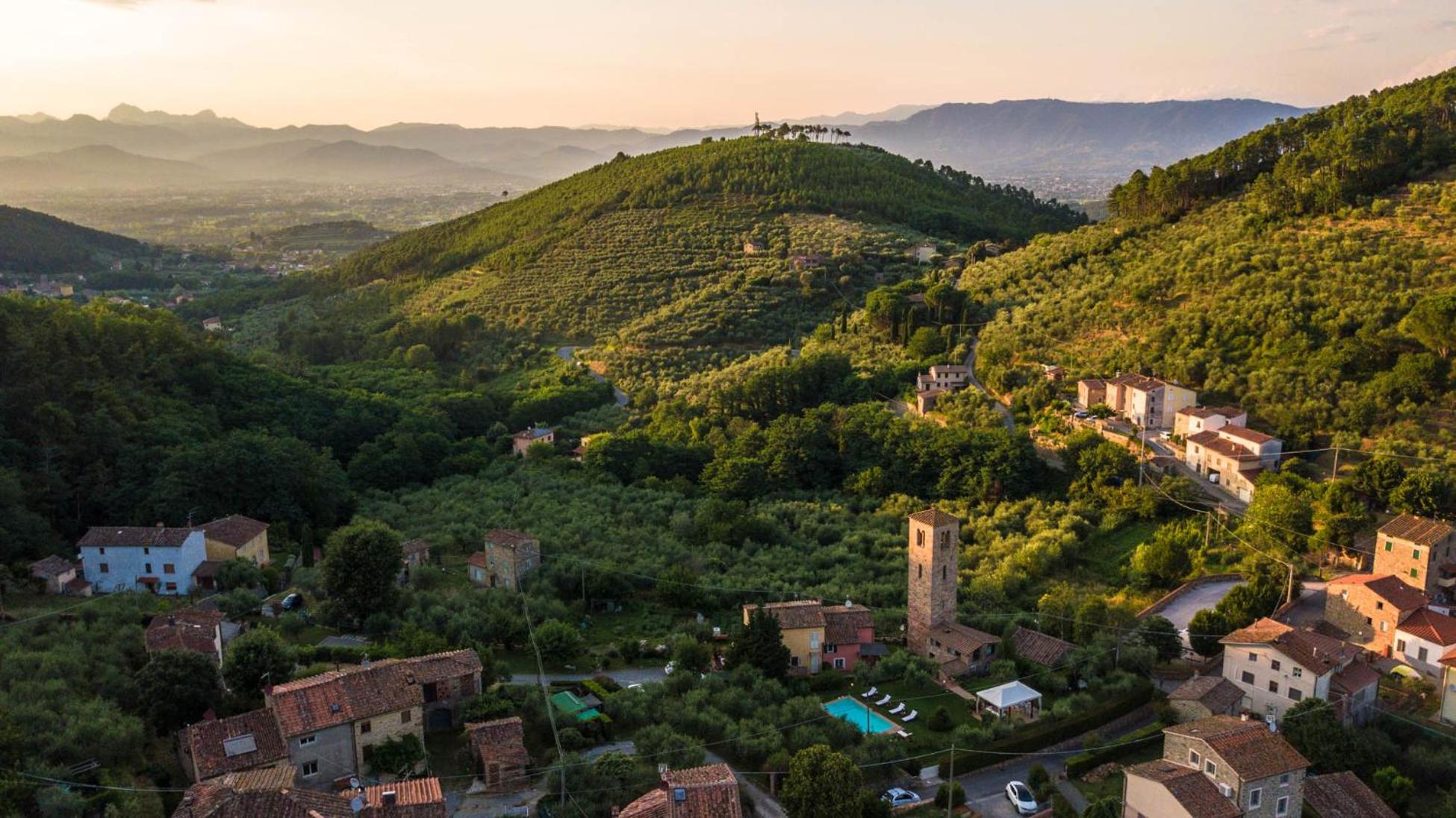 Villa Matilde, with Private Pool on the Lucca Hills view 4