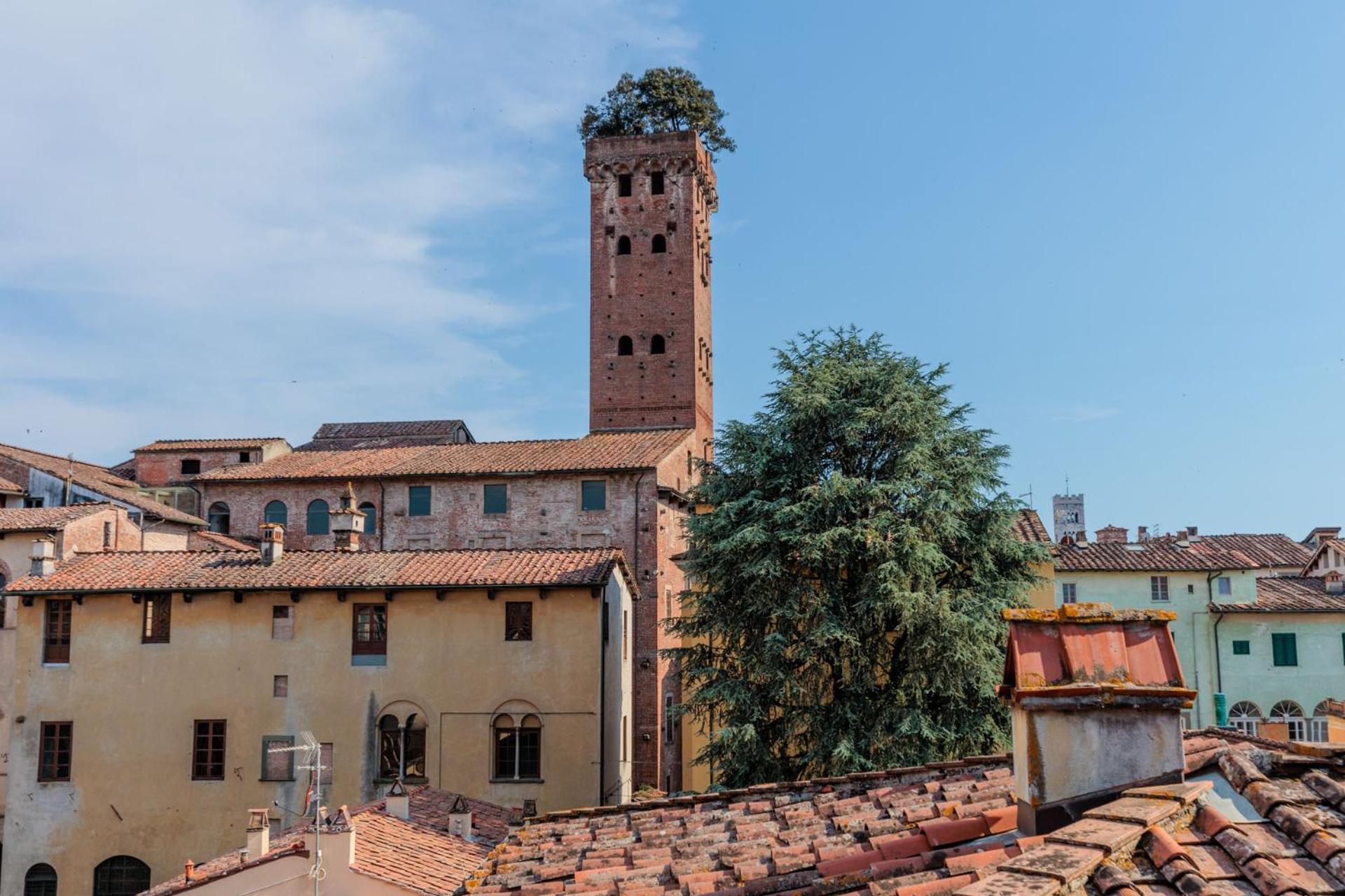 Casa Grey, Lucca 2 bedrooms 2 bathrooms